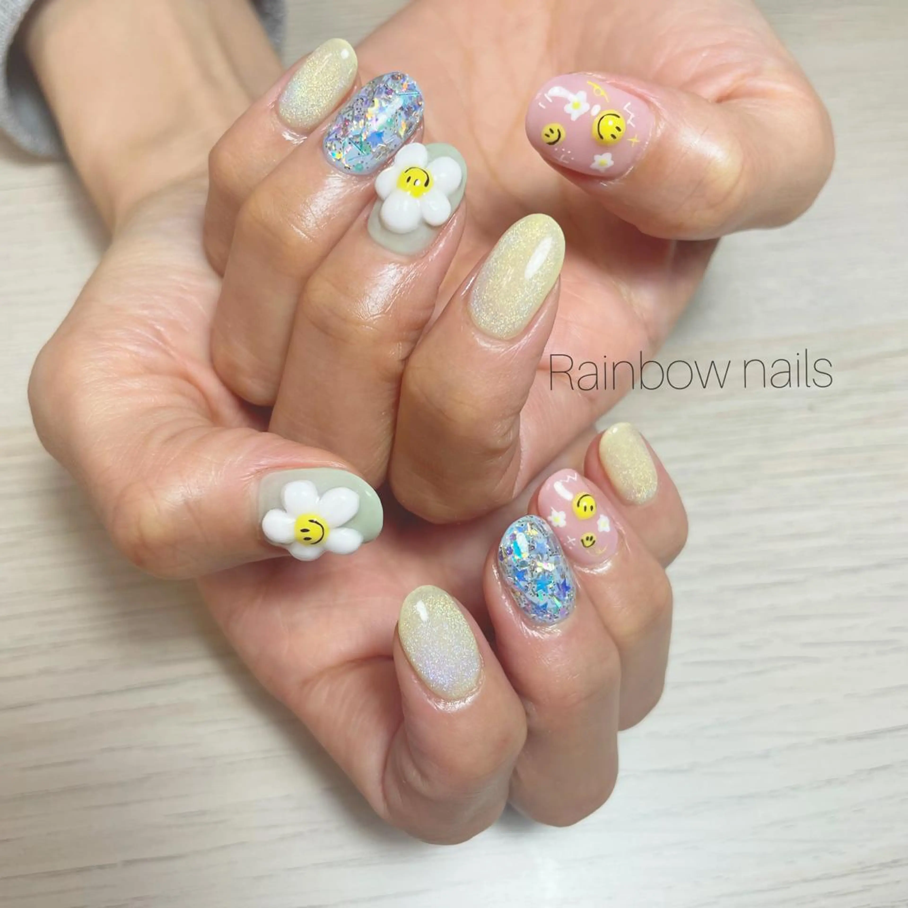 ネイル Rainbow nailsくろちゃんのネイルデザイン