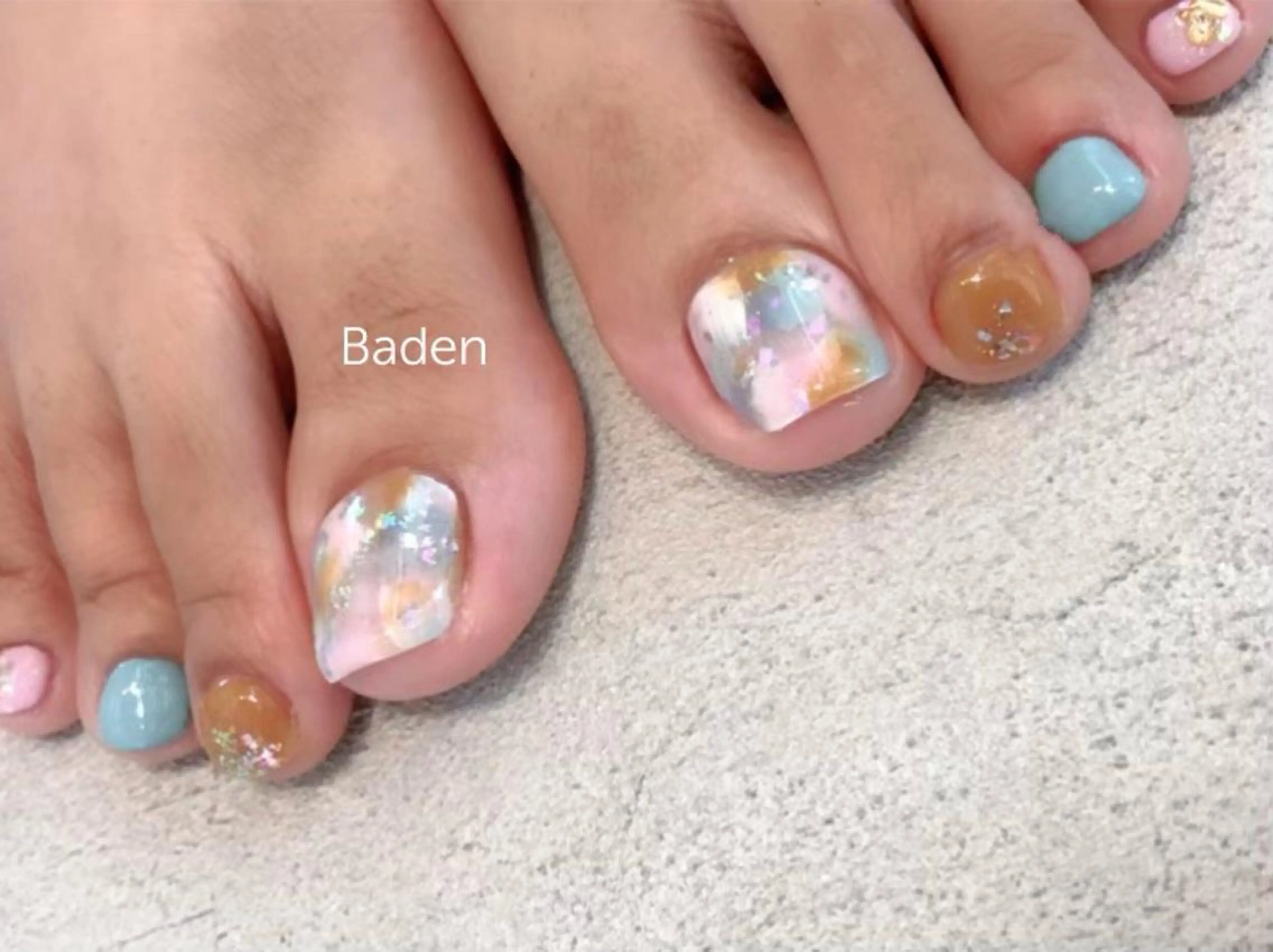 ネイル フットネイル ジェルネイル Baden Nail ﾊﾞ-ﾃﾞﾝ ﾈｲﾙのネイルデザイン
