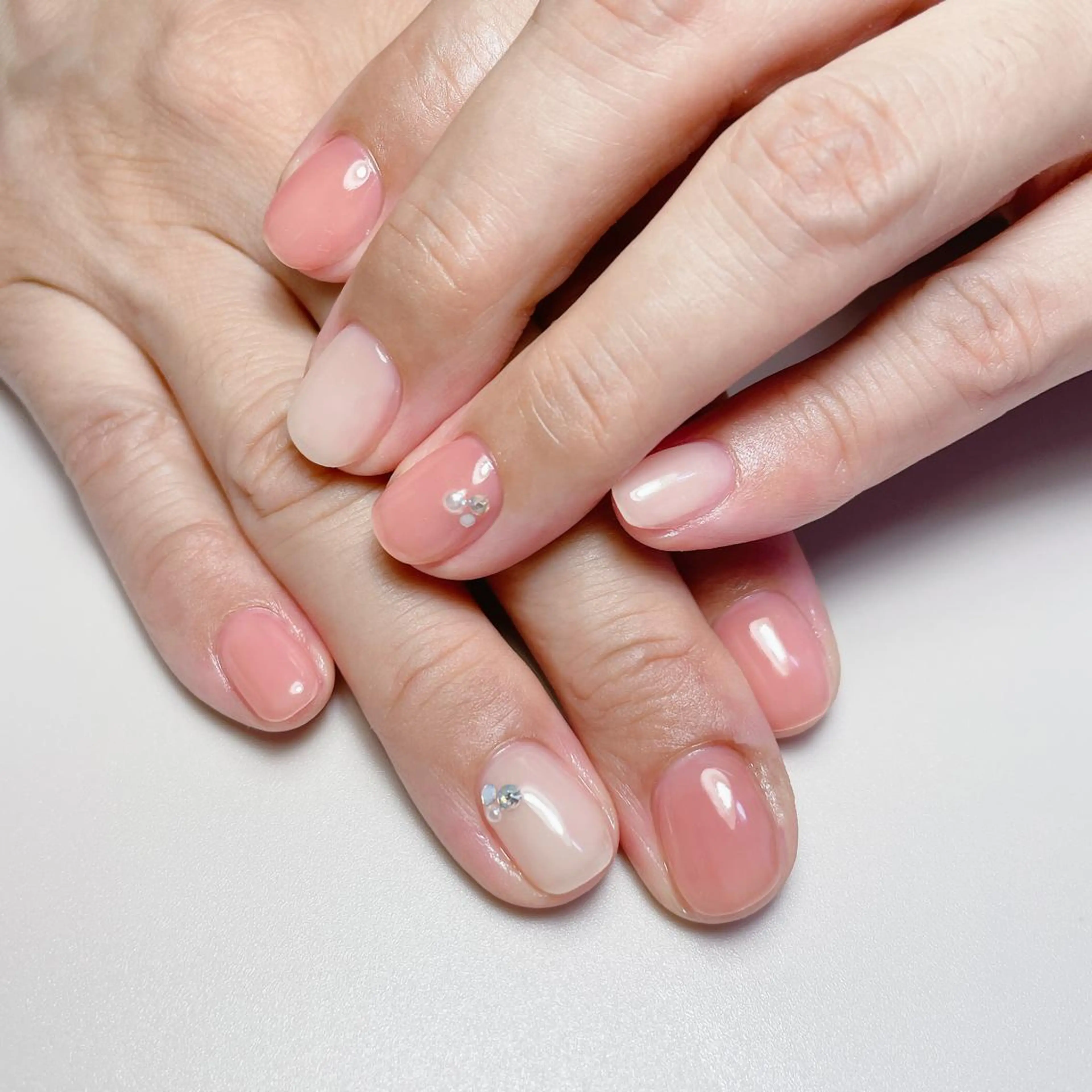 ネイル アートネイル ストーンネイル ハンドネイル kipinail 川﨑えりかのネイルデザイン