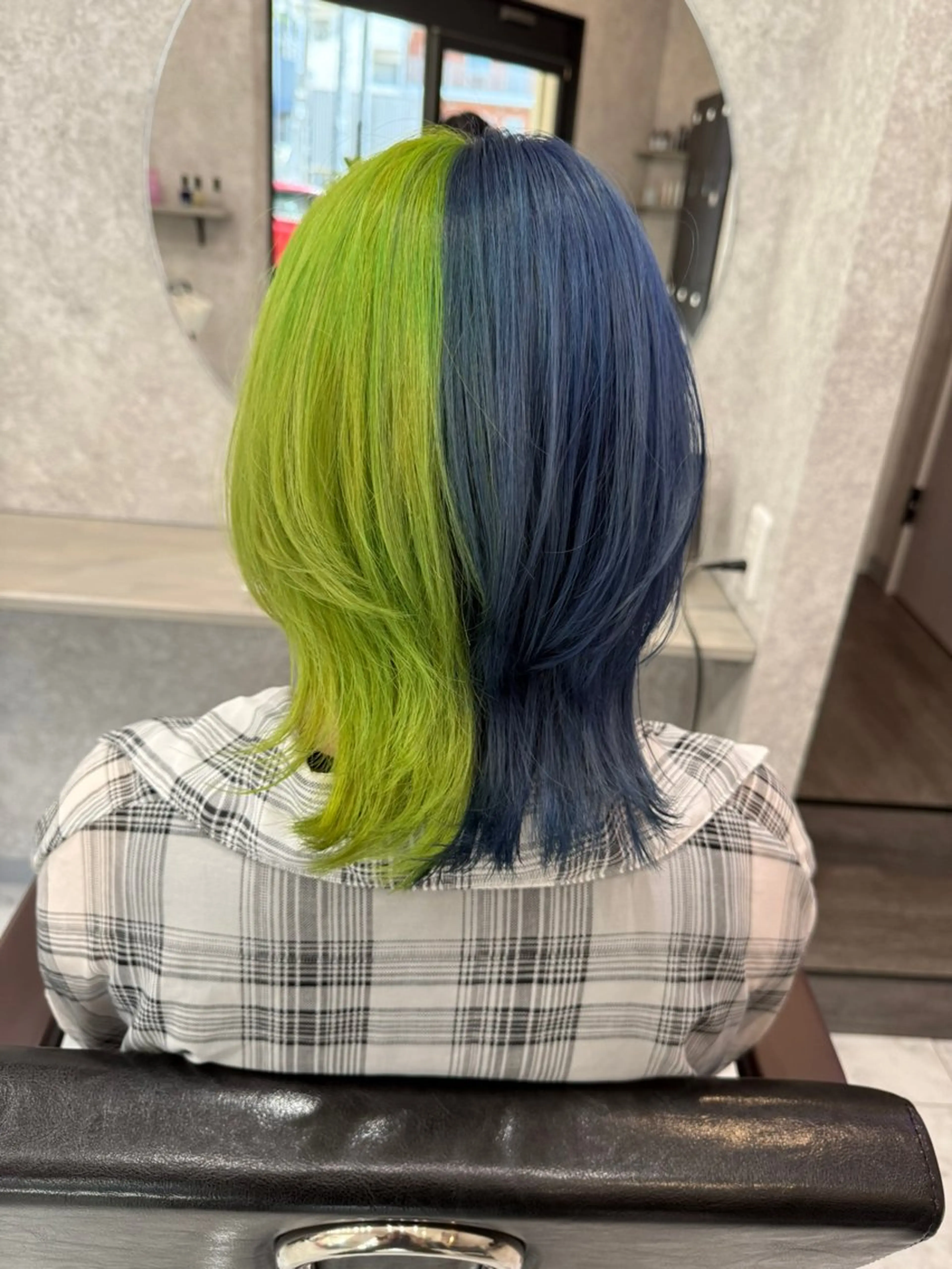 ショート カラー 🌺ハイトーン🌺 矢葺 なぎさ🌺🌺のヘアスタイル