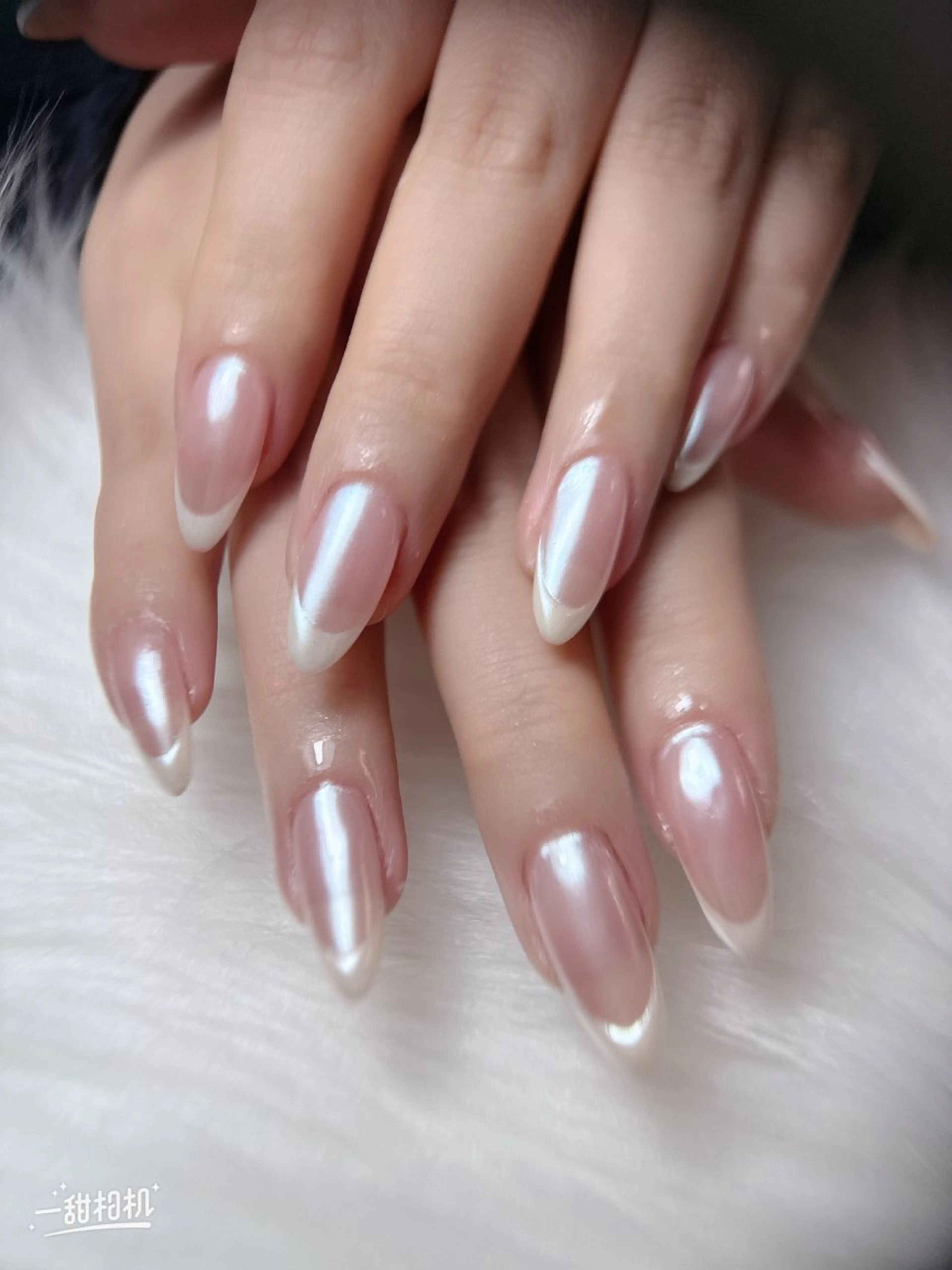 ネイル フレンチネイル グラデーション 韓国ネイル マグネットネイル ミラーネイル ハンドネイル Vp ネイルのネイルデザイン