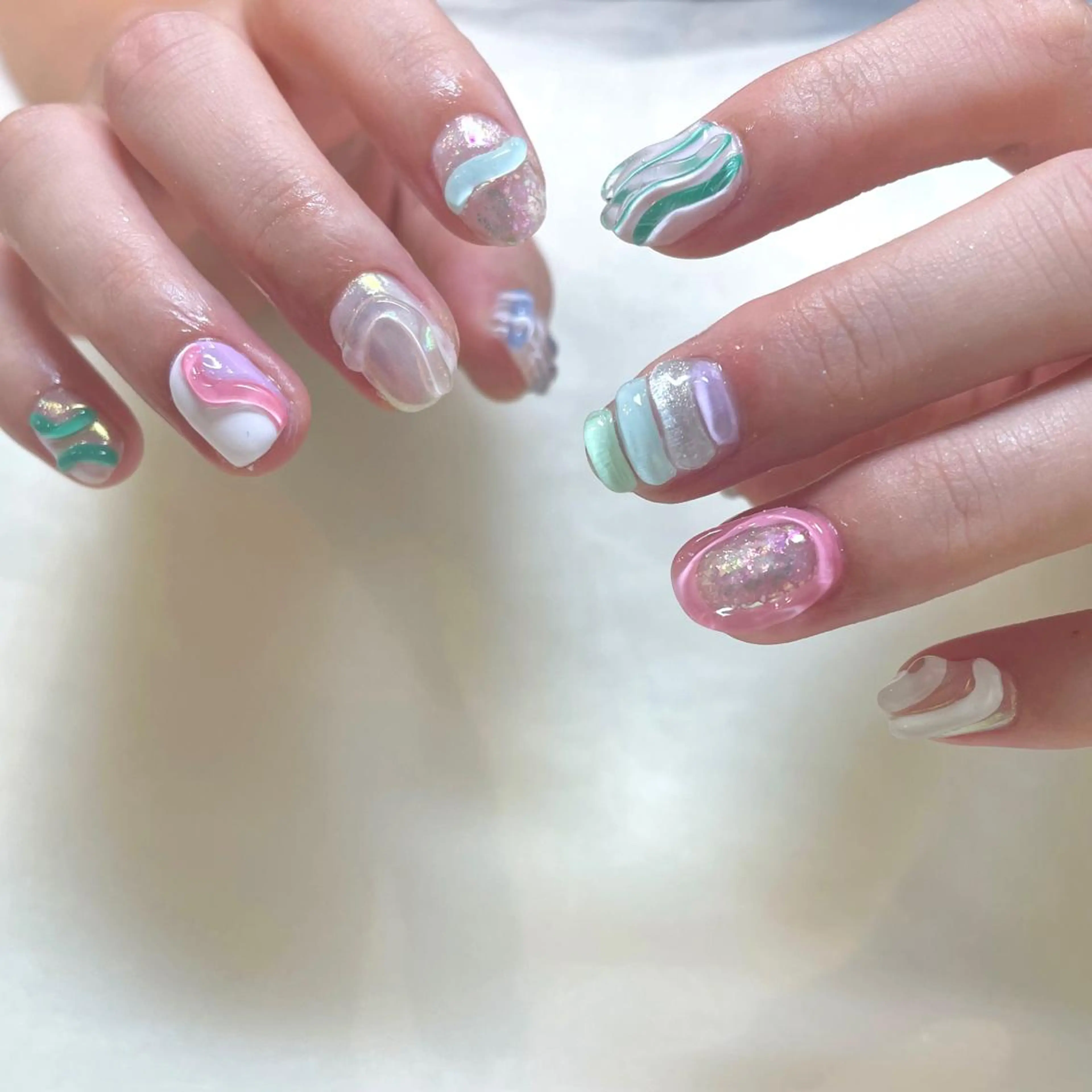 ネイル ハンドネイル 新井 ひなののネイルデザイン