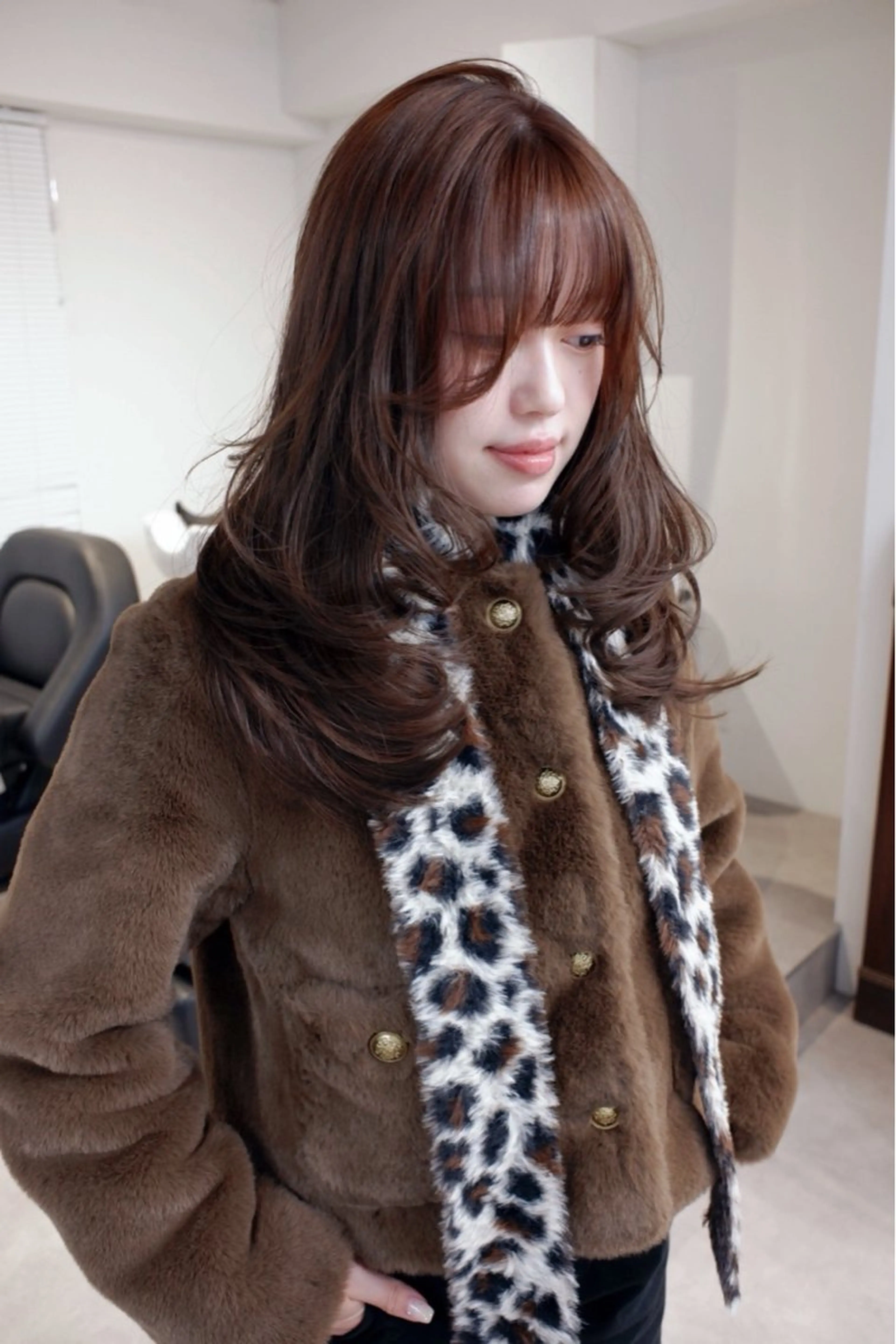 セミロング カラー 瀬利 華加のヘアスタイル