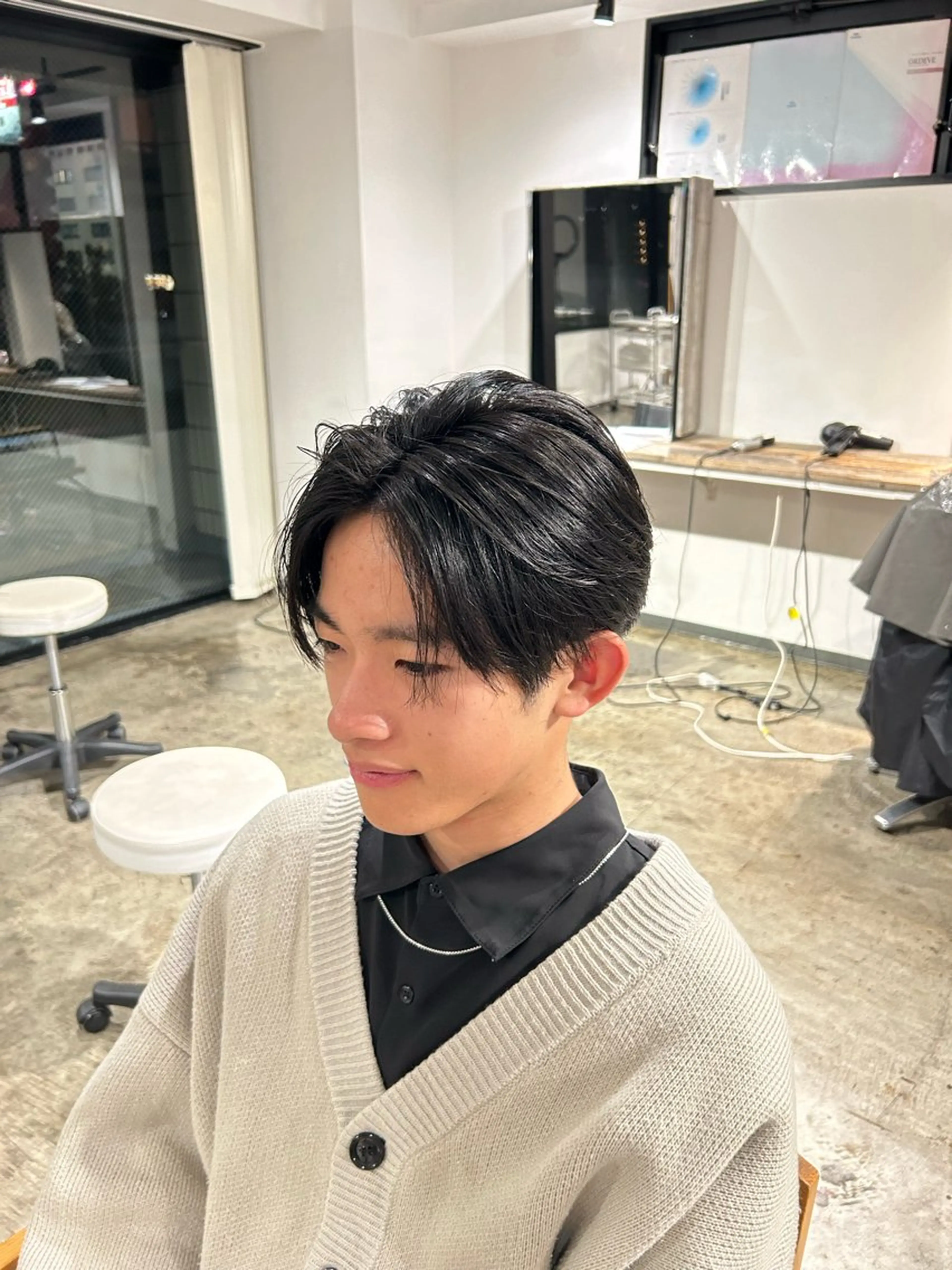 ショート メンズ センターパート ダウンパーマ フェザーパーマ カルマパーマ メンズ韓国風 become men's hair 名駅店所属・名駅/フェザーパーマ 韓国ヘア/森岡のヘアスタイル
