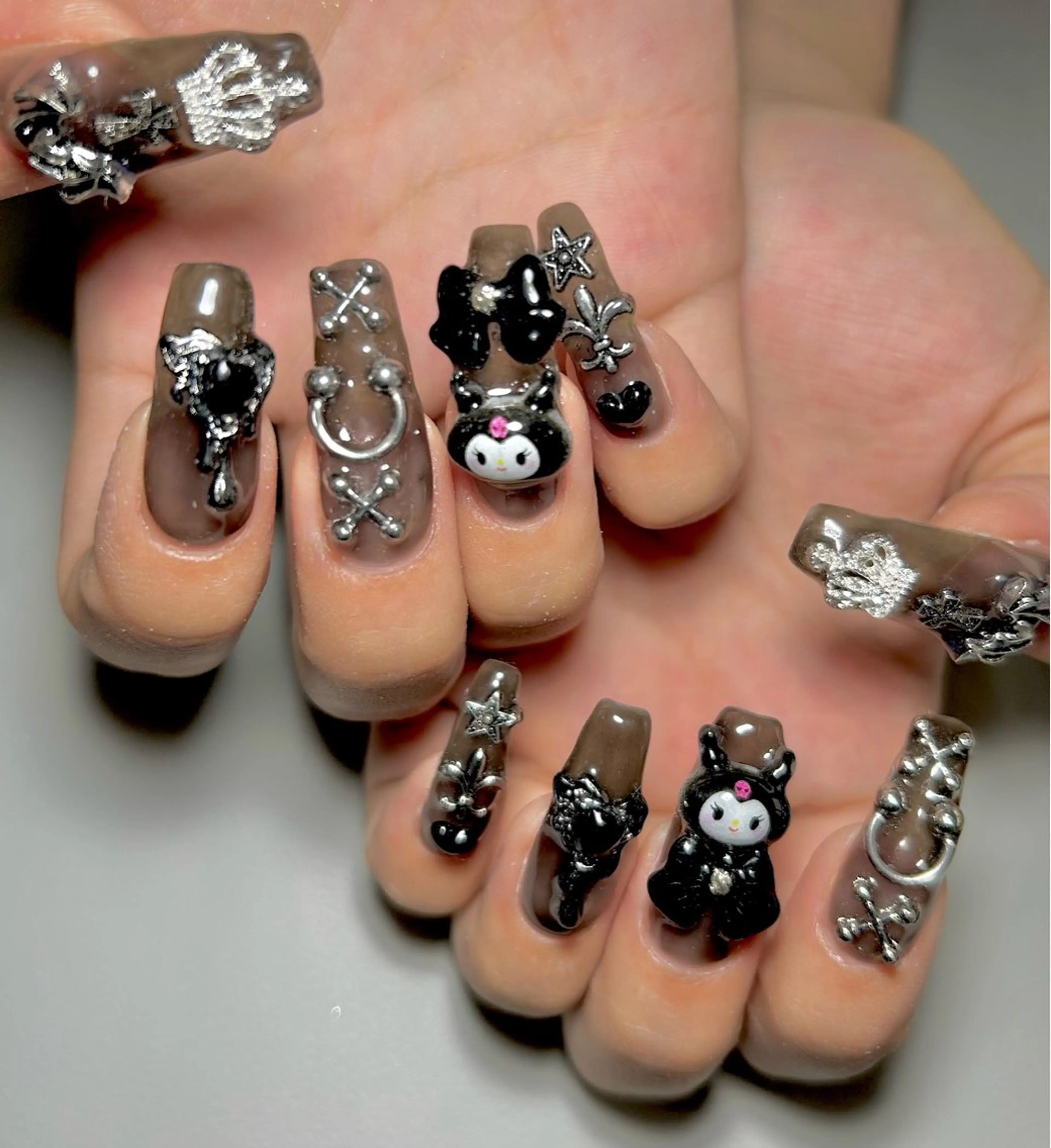 ネイル ハンドネイル Liennail 持込デザインやり放題のネイルデザイン