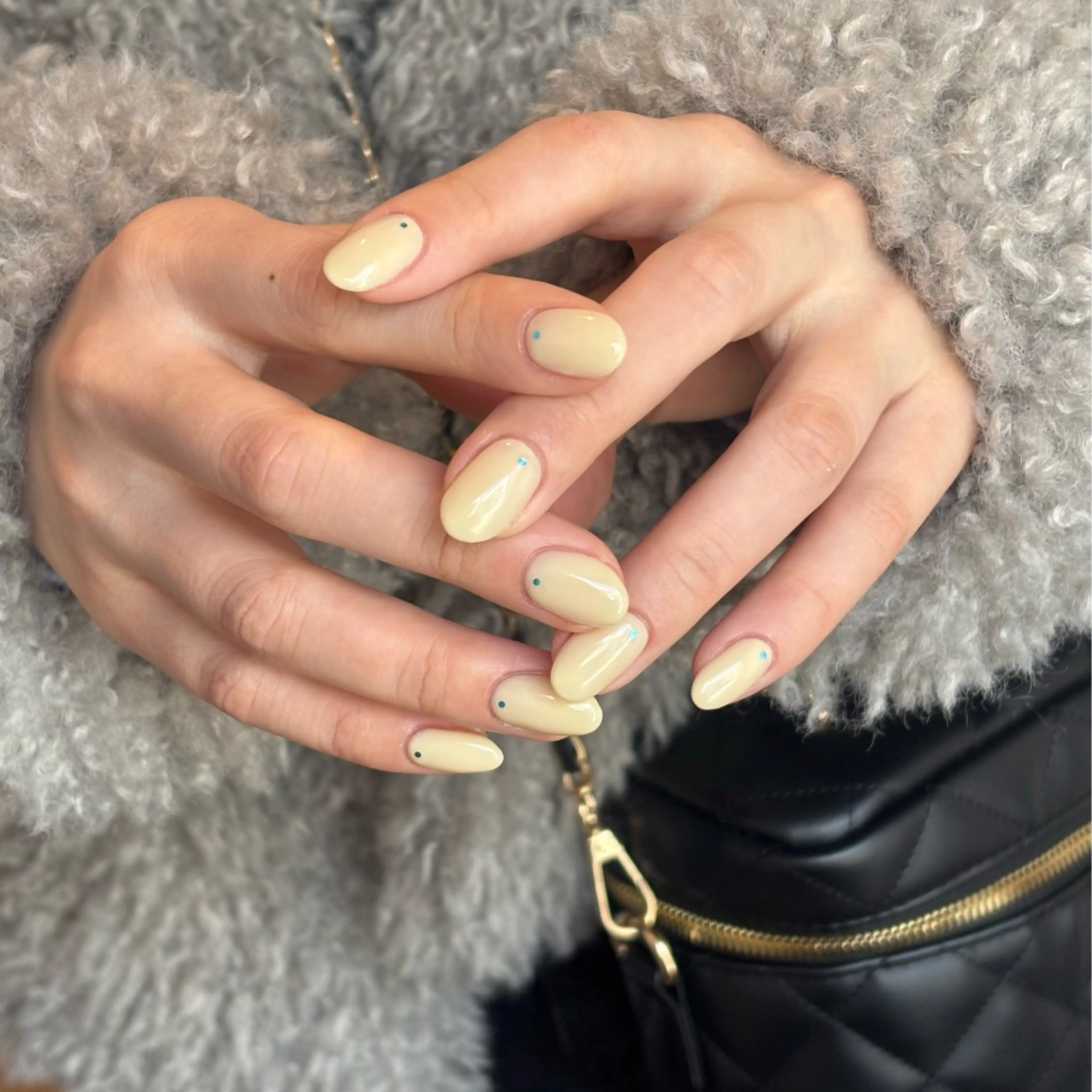 ネイル ハンドネイル scre as Etelのネイルデザイン