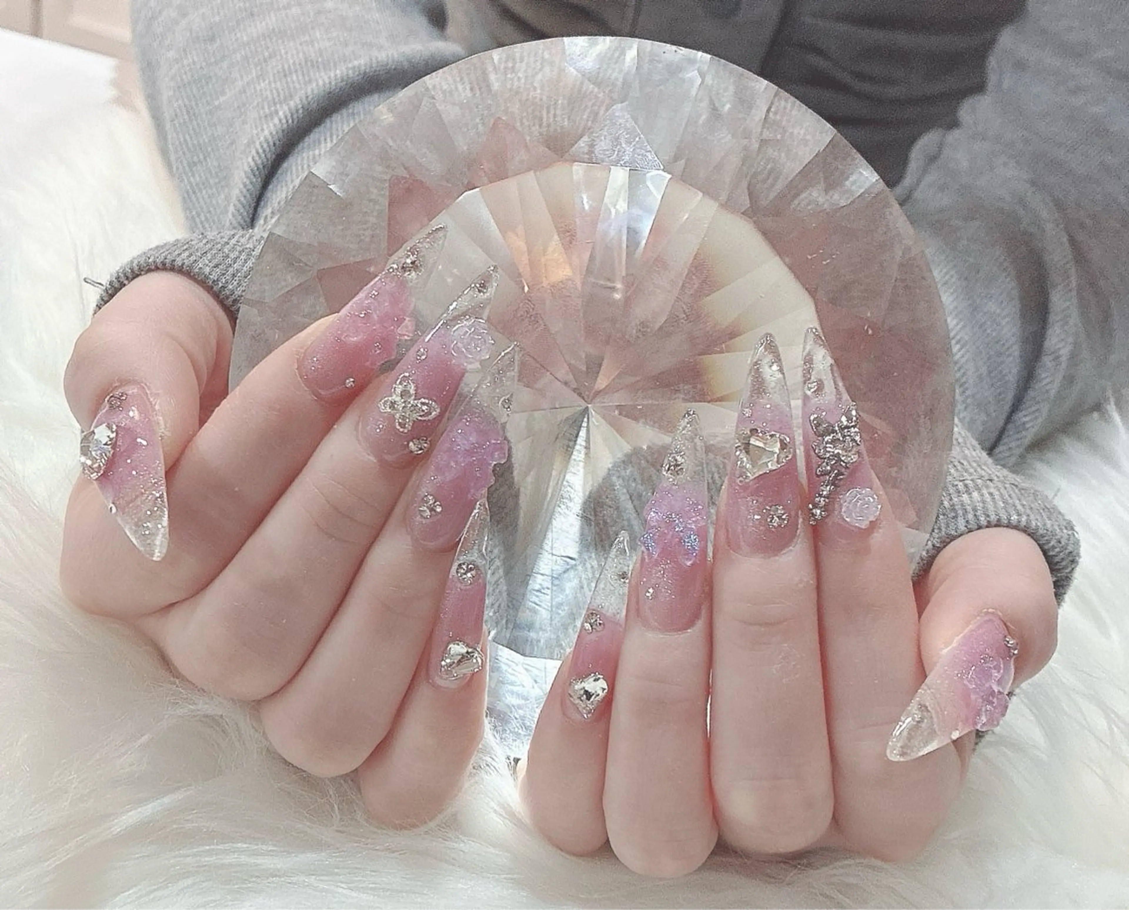 ネイル ハンドネイル LoaChaton kaeのネイルデザイン