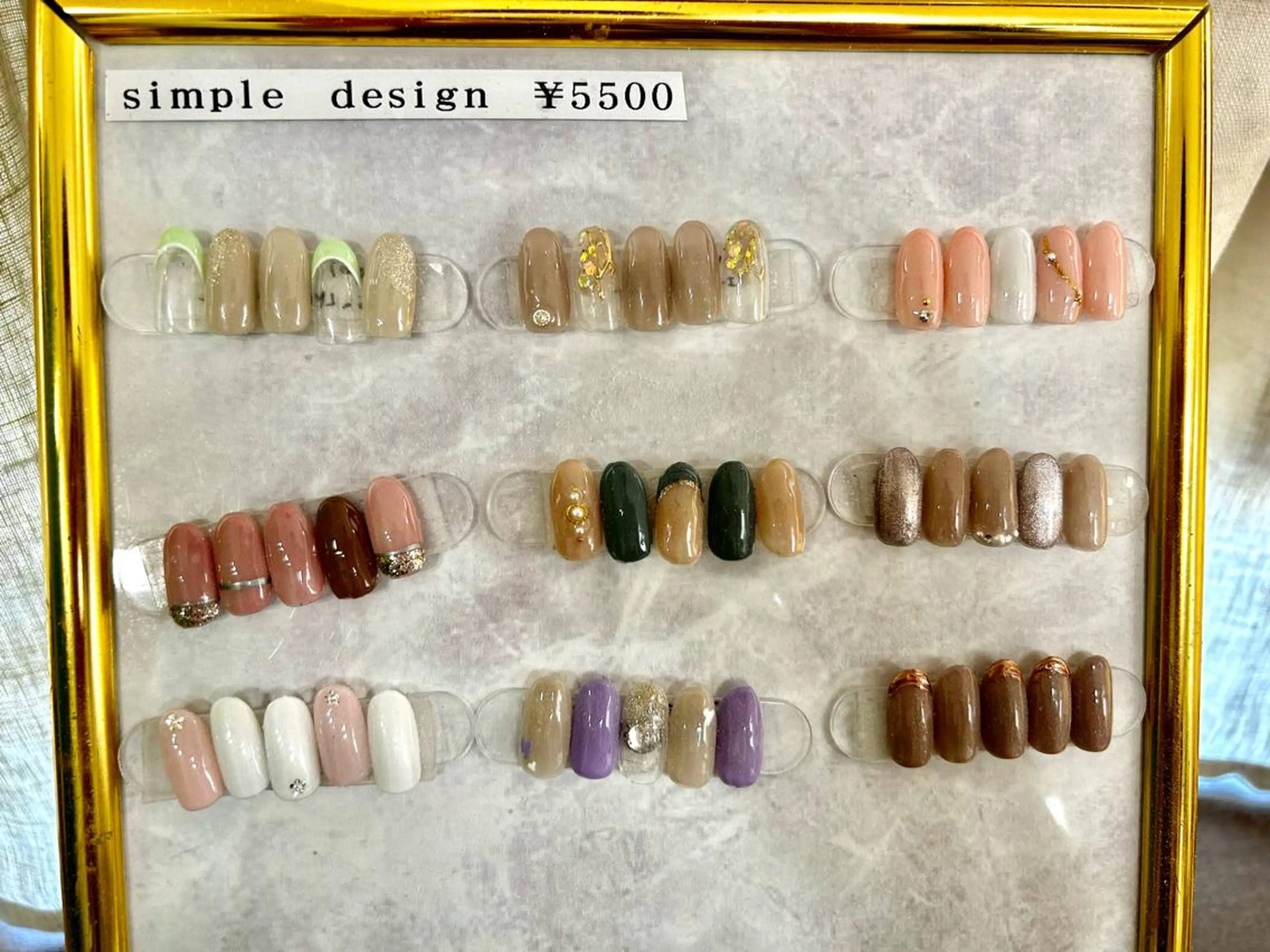 ネイル coconailミユ 🎀のネイルデザイン