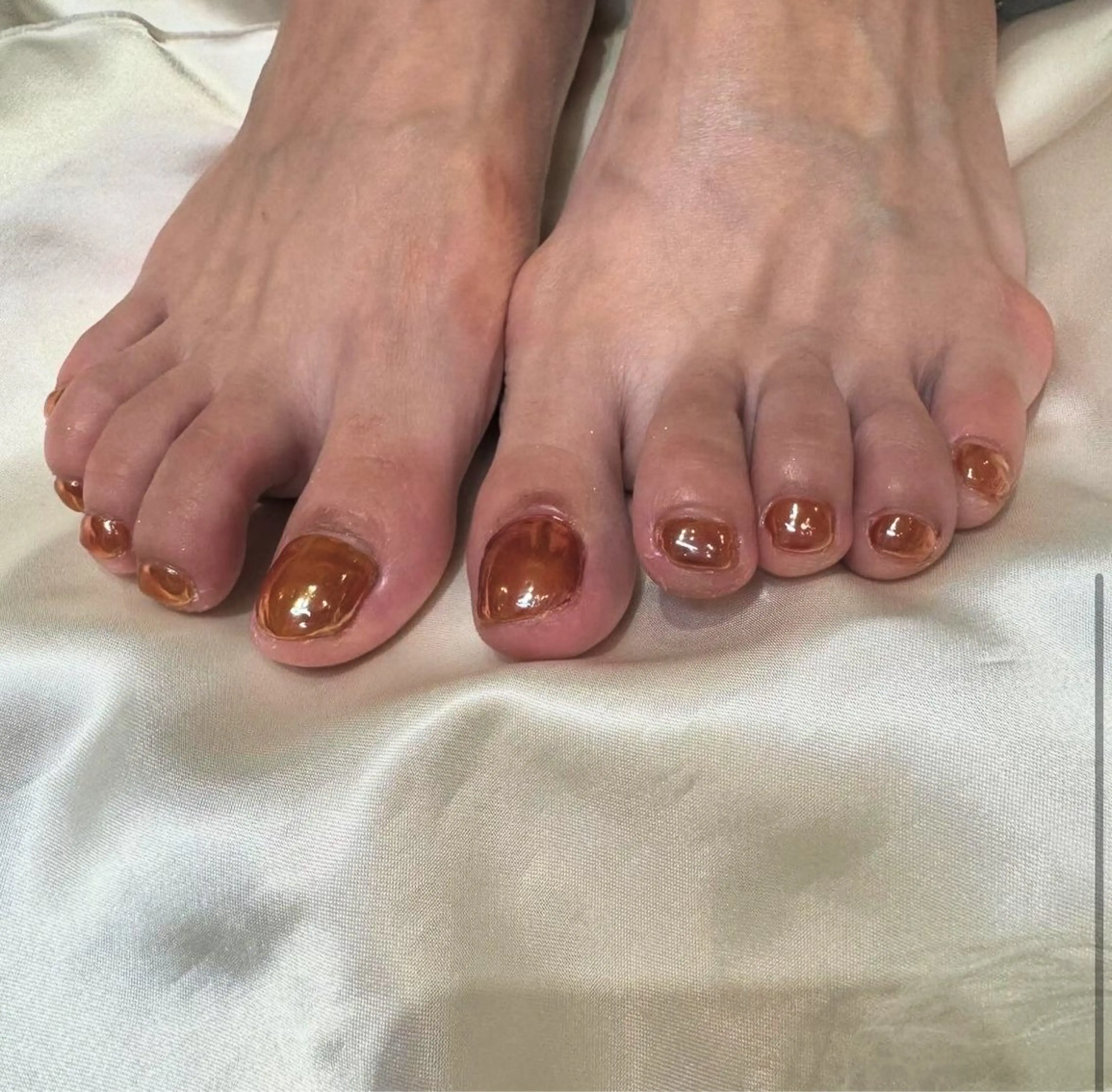 ネイル オーロラネイル ブラウン mizuki 🎀のネイルデザイン