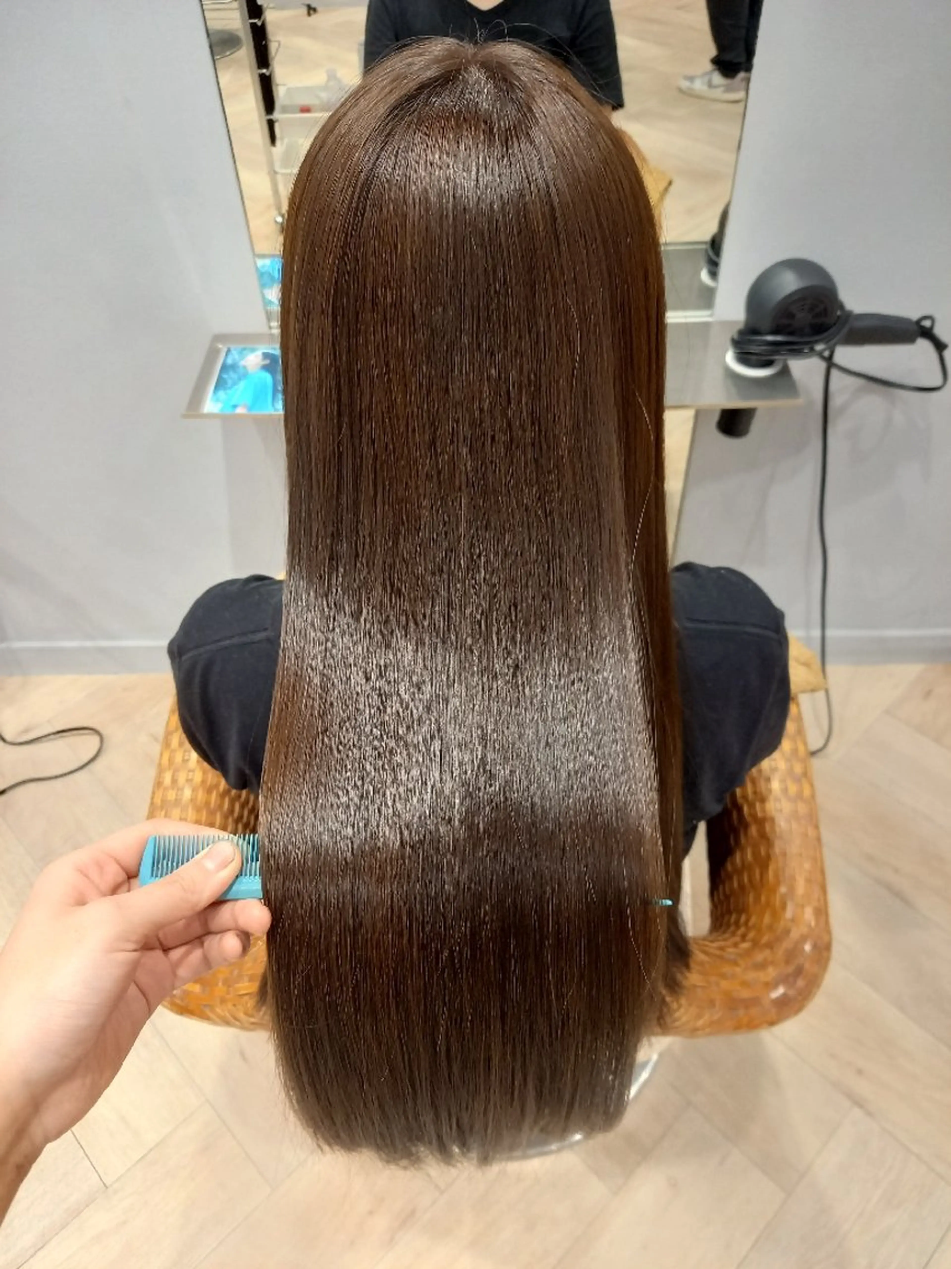 カラー ヒジオカ リナのヘアスタイル