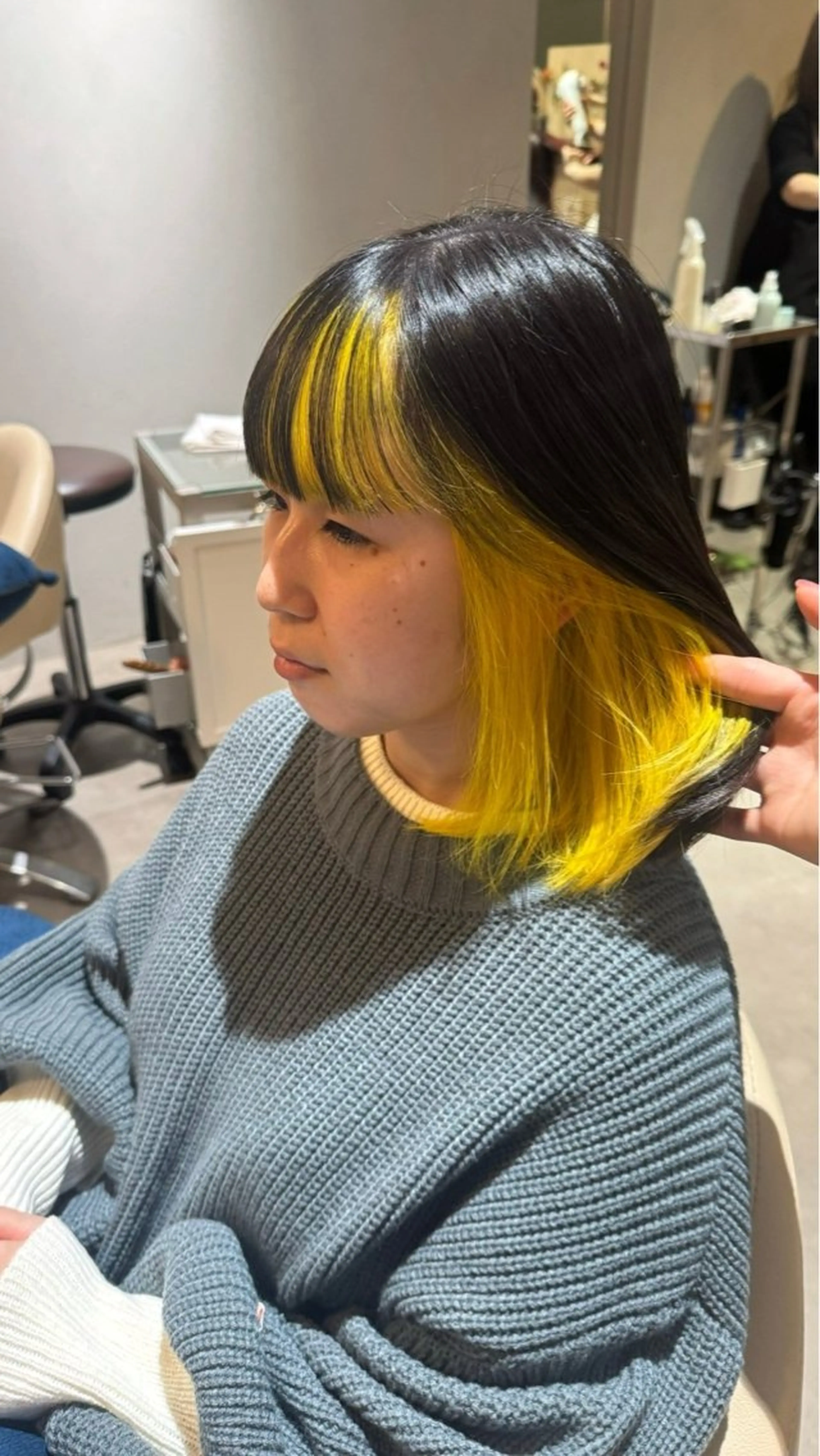 ミディアム カラー 松本 夢叶のヘアスタイル