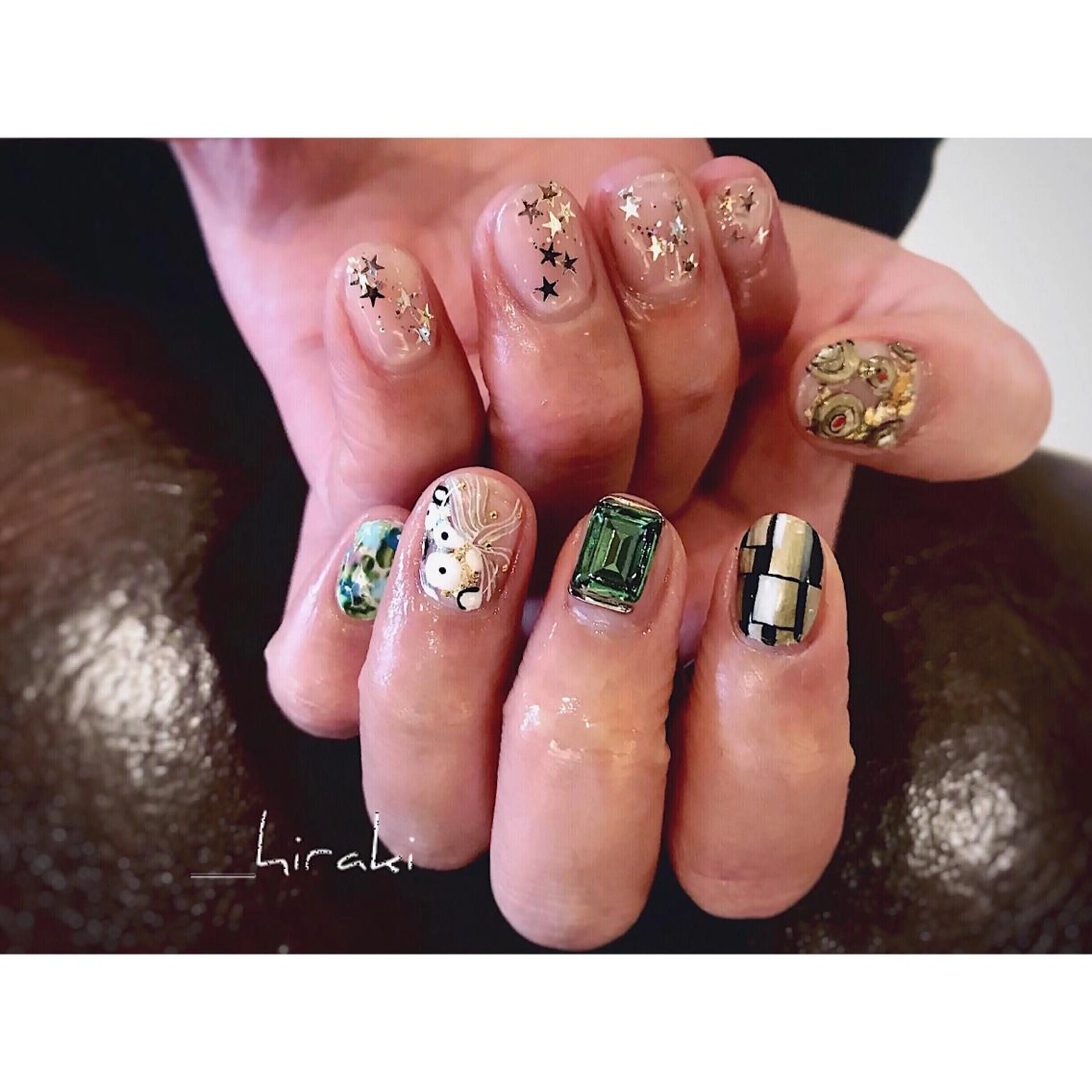 ネイル nail atelier AMBER所属・saori .の眉毛・アイブロウイメージ