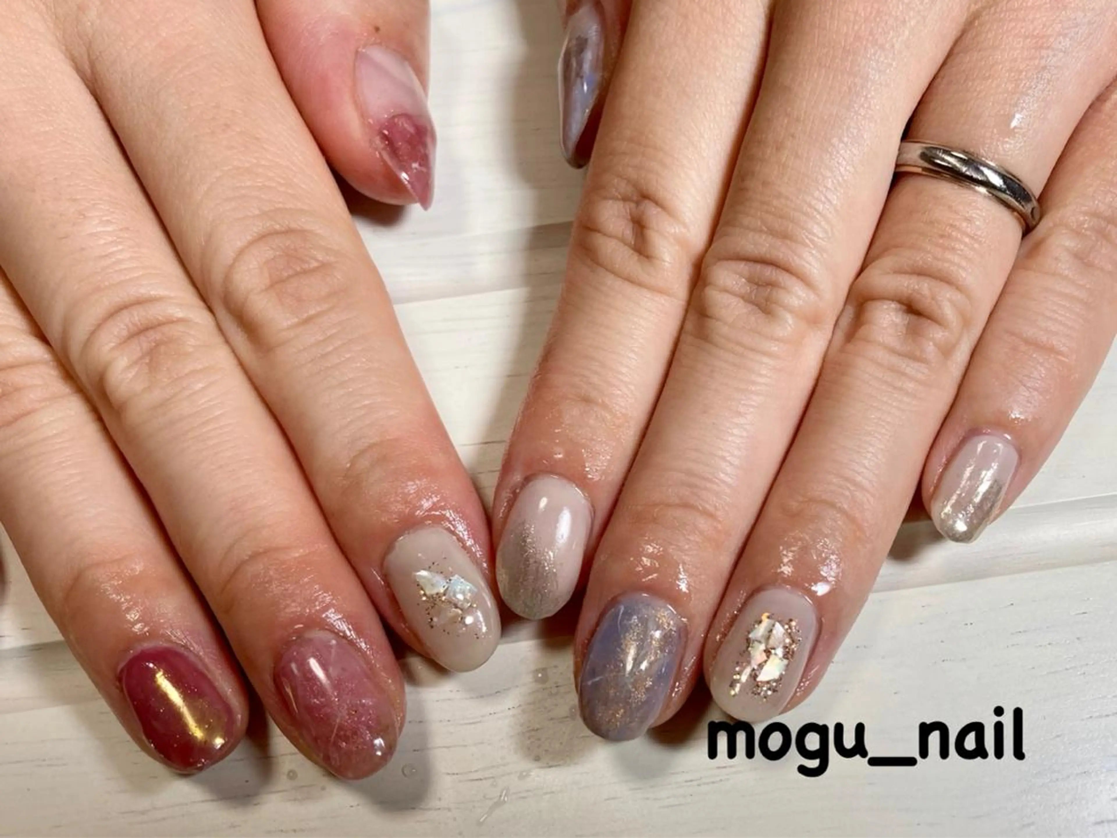 ネイル Mogu_ nailのネイルデザイン