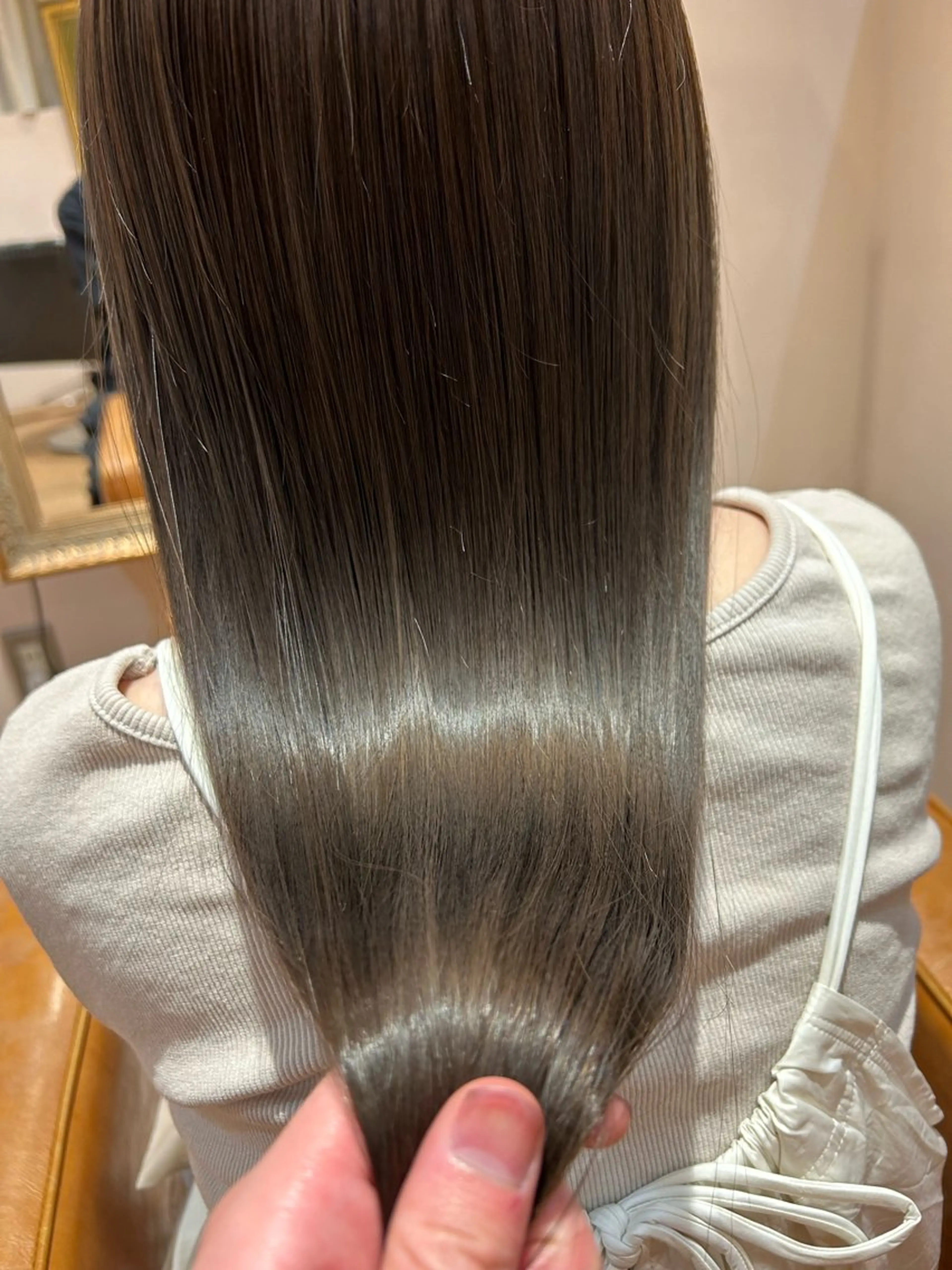 ロング 髪質改善 酸性ストレート Lita所属・伊藤 皓亮のヘアスタイル