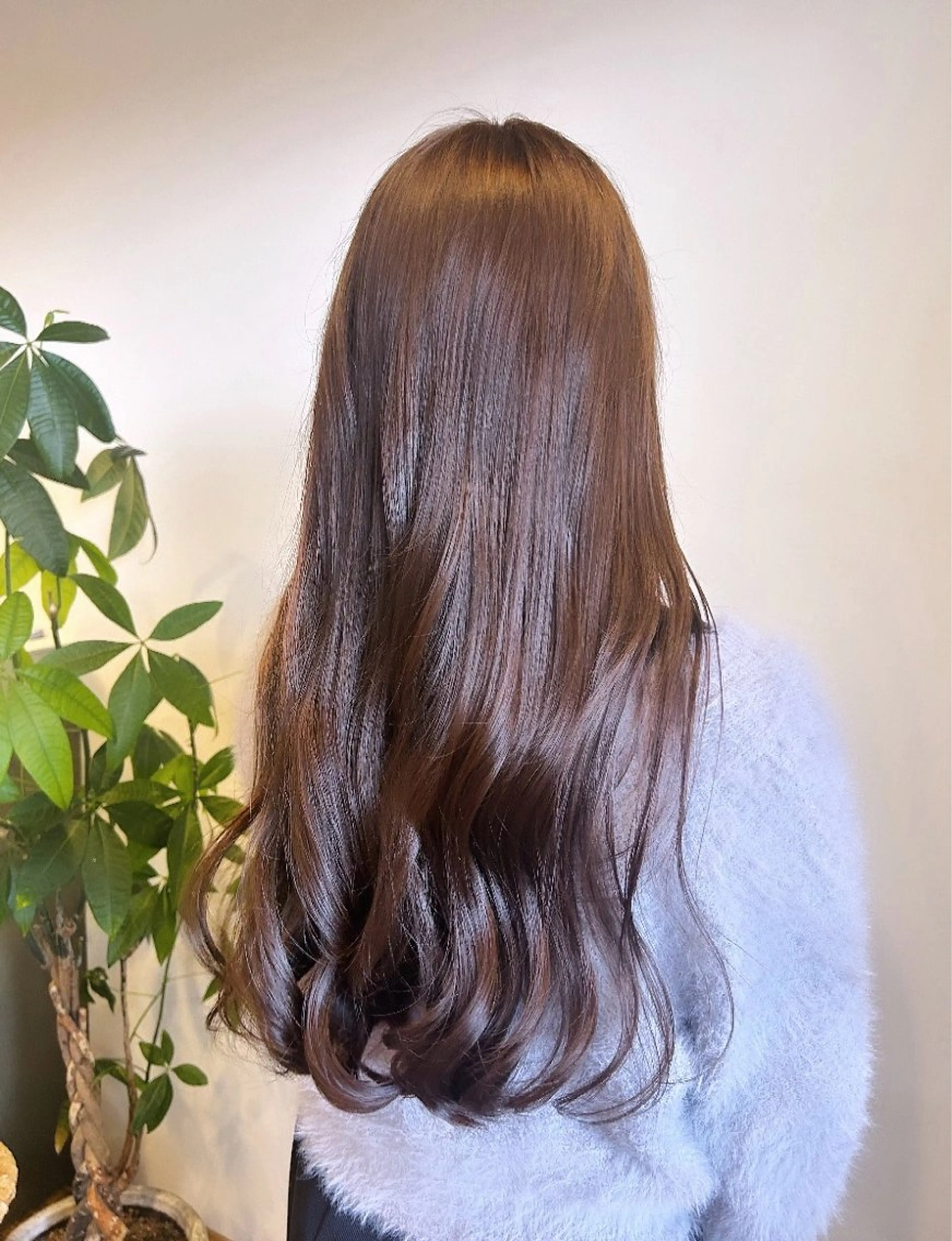 ロング カラー ヘアカラー トリートメント 小島 千夏のヘアスタイル