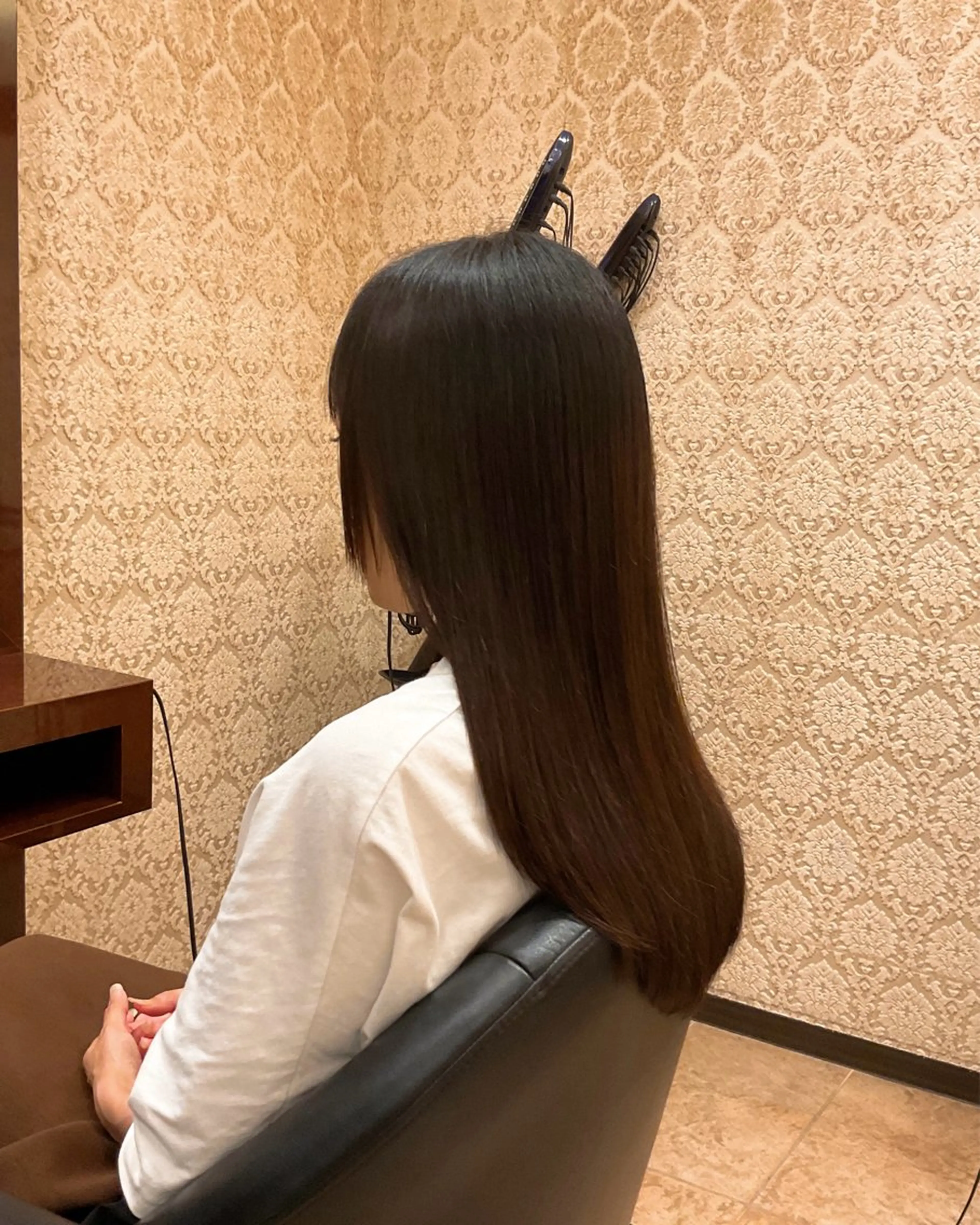 ロング 齋藤 若菜のヘアスタイル