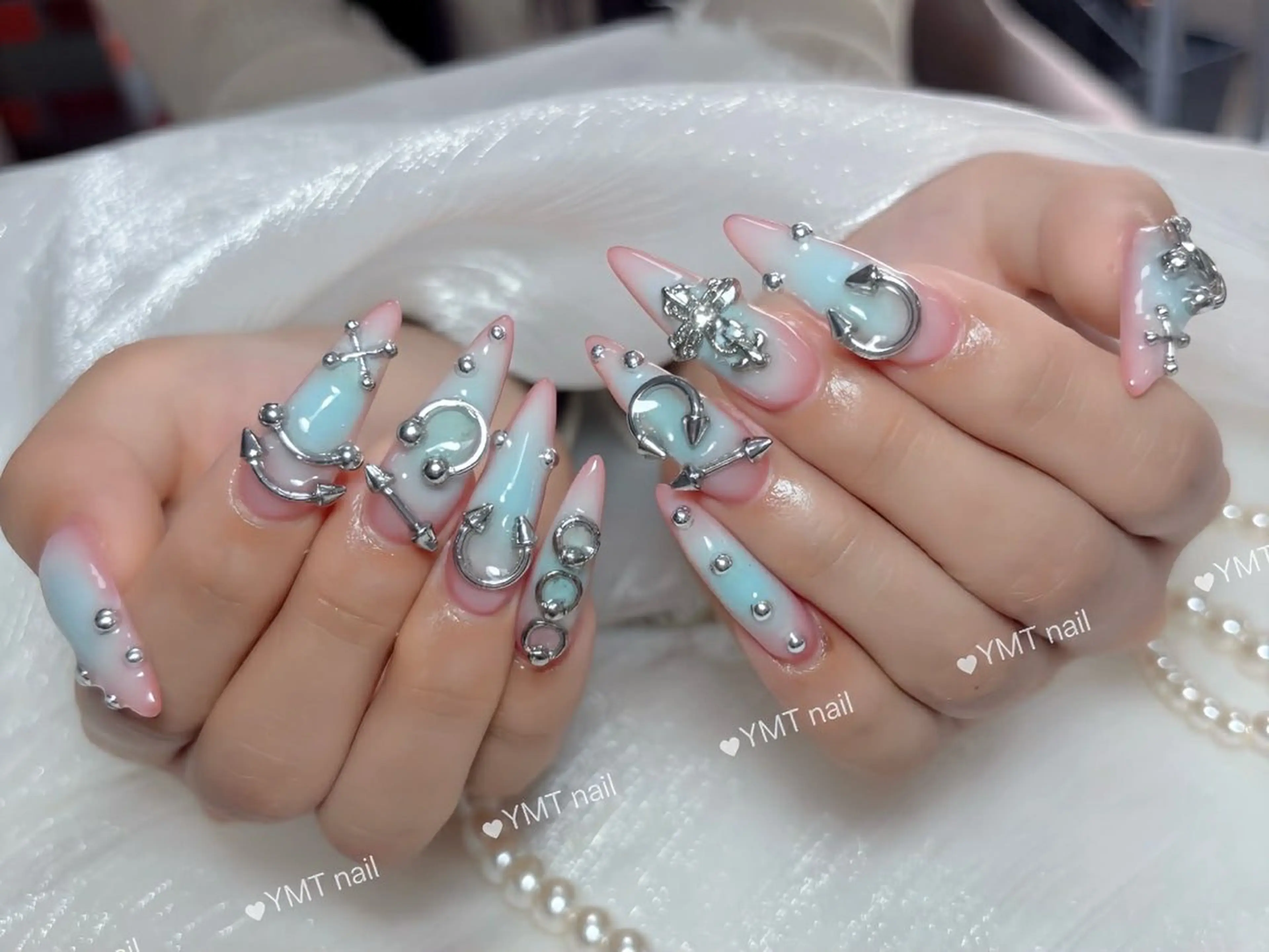 ネイル 長さ出し フットネイル ジェルネイル 韓国ネイル マグネットネイル ハンドネイル Capy Nailのネイルデザイン