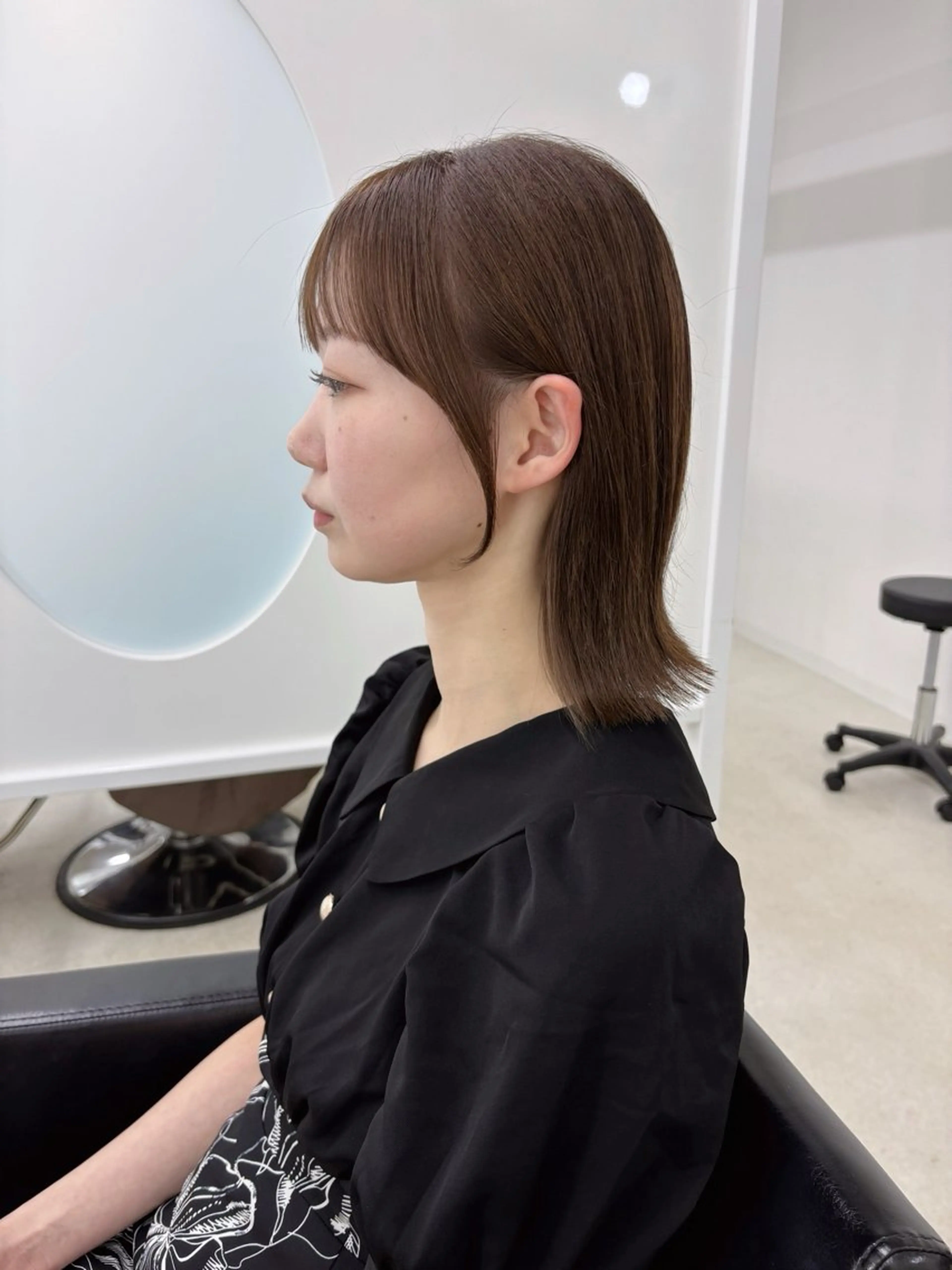 ミディアム カット ヘアカラー 冨木 雄斗のヘアスタイル