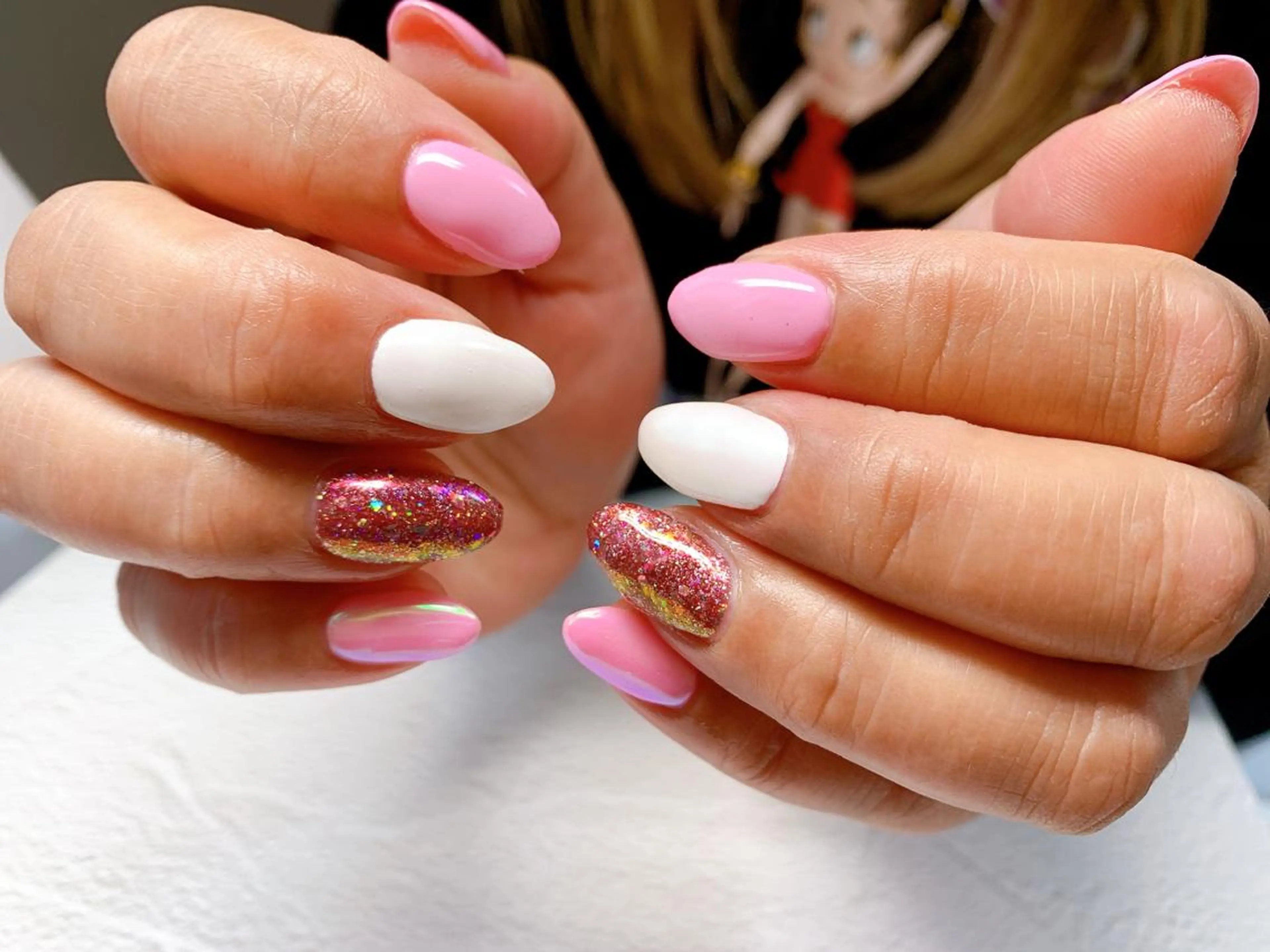 ネイル キラキラネイル ハンドネイル 痩身/脱毛/ネイル HARUKAのエステ・リラクイメージ