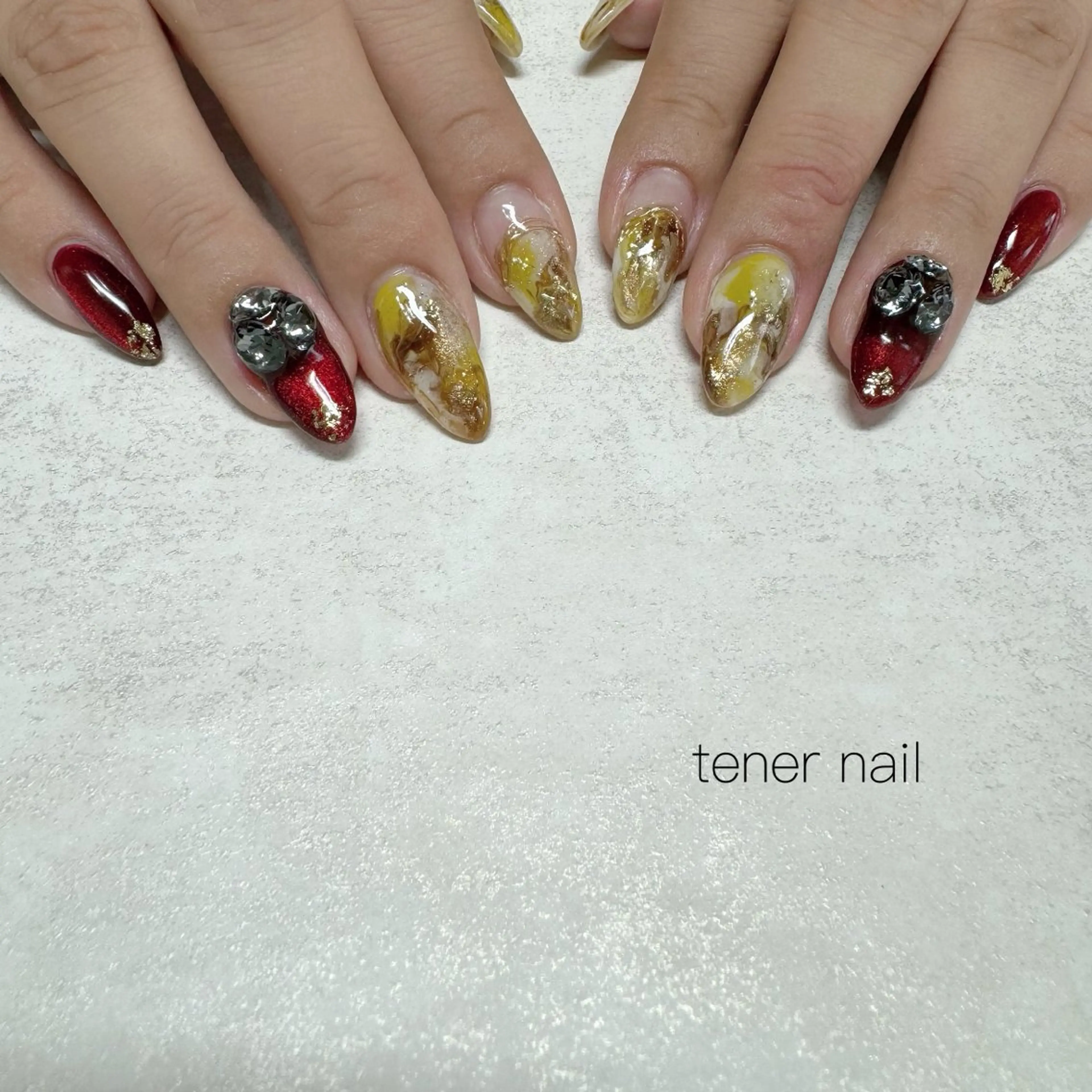 ネイル ニュアンスネイル ハンドネイル tener  nail  テネルネイル所属・テネルネイル tener nailのネイルデザイン