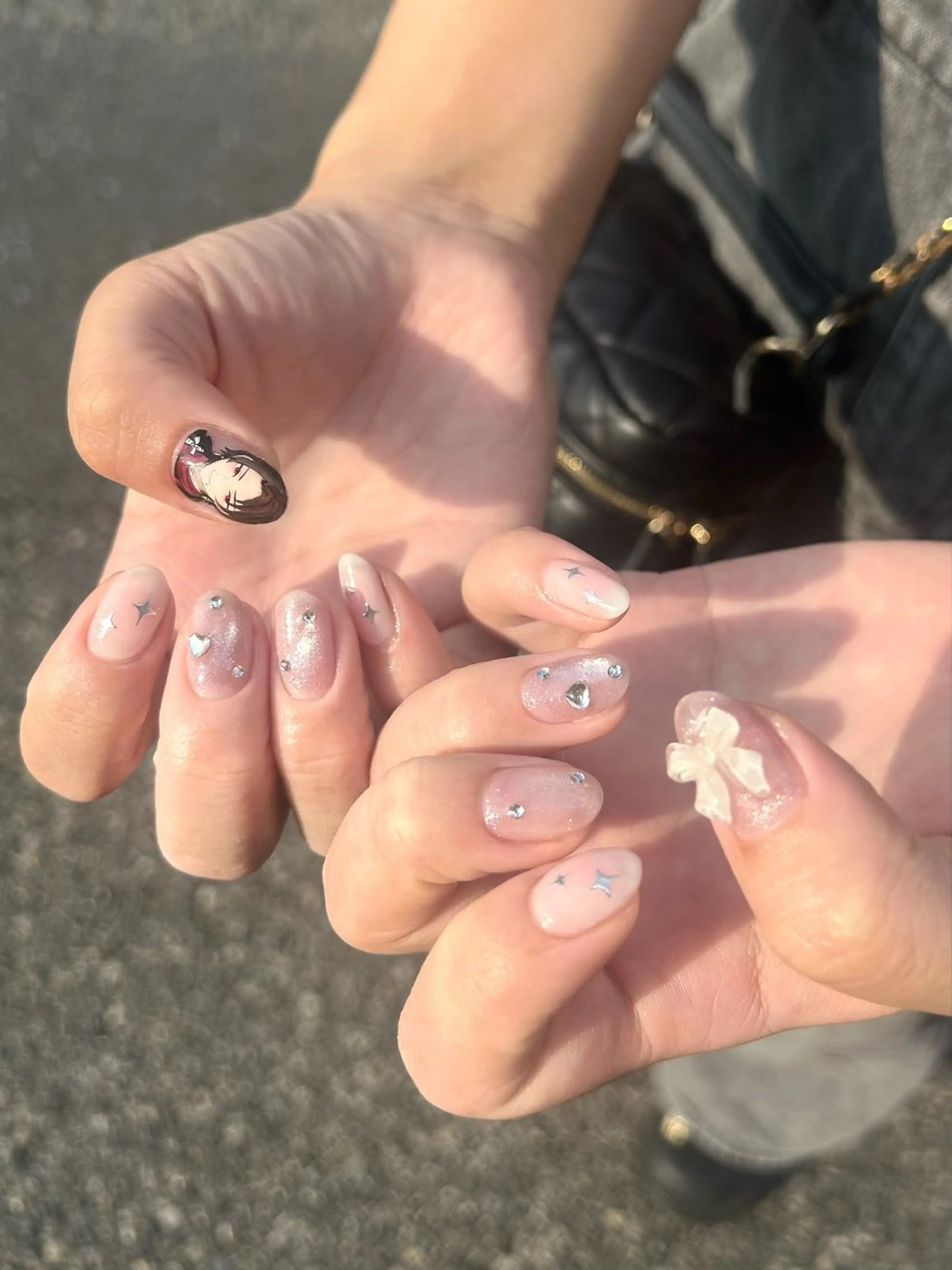 オフ有《痛ネイル（イラスト1本＋カラー9本）》の写真