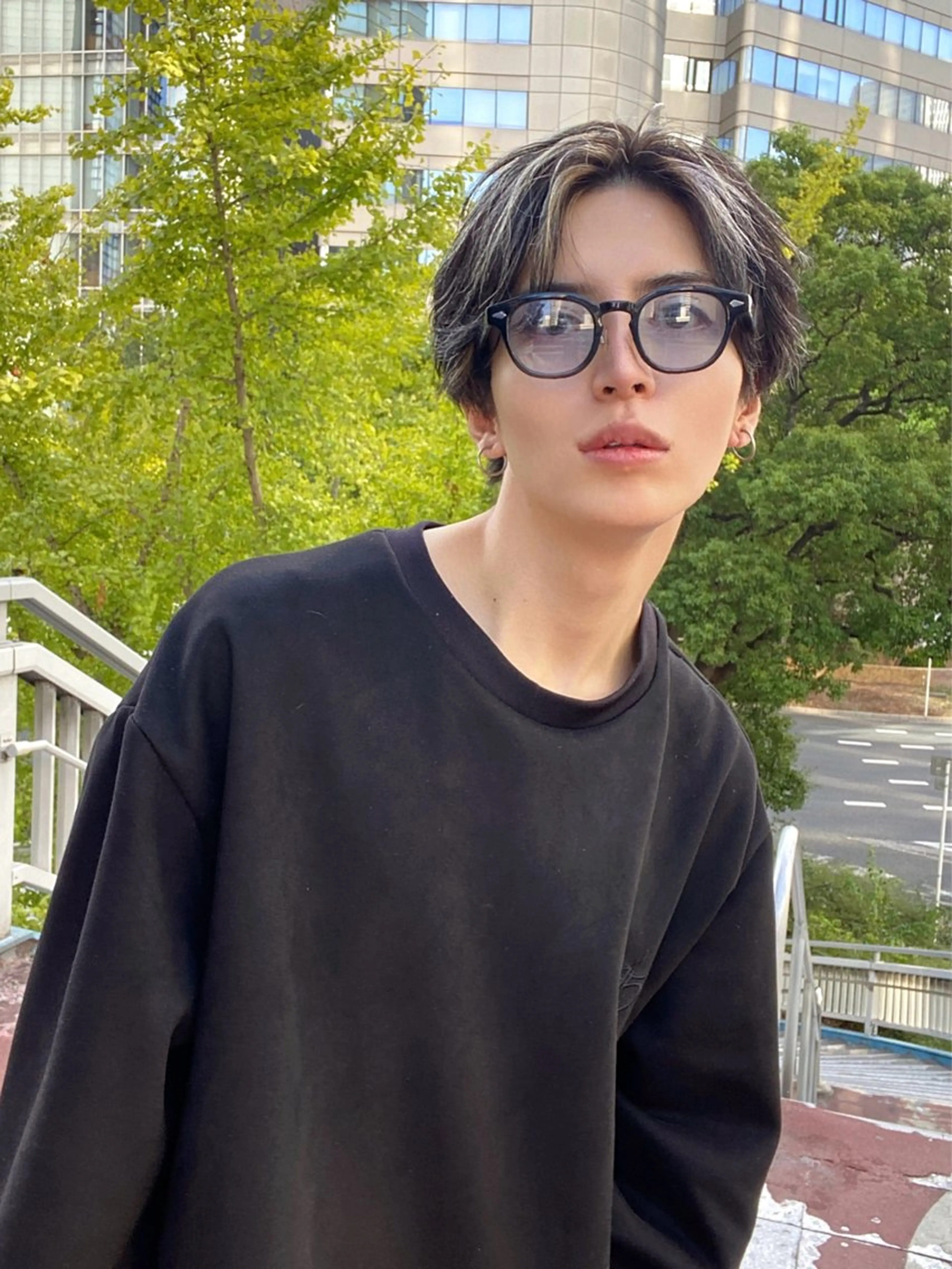 ミディアム カラー メンズ メンズハイトーン ハイトーンカラー ミルボンAujua認定サロン Ria  OSAKA 梅田所属・メンズ特化 Ryuのヘアスタイル