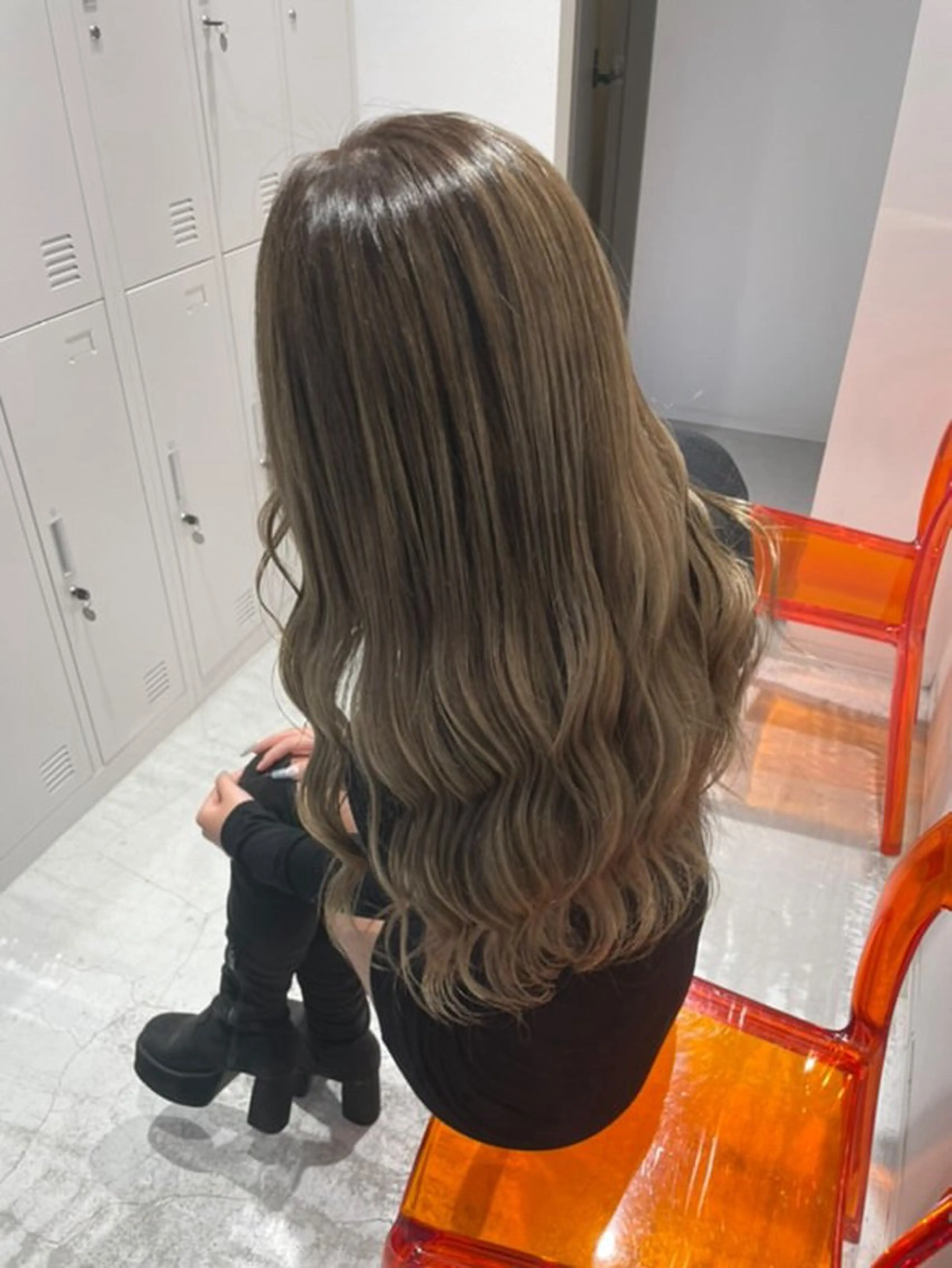 ロング EIGHT/栄/ 諏訪 晃平のヘアスタイル