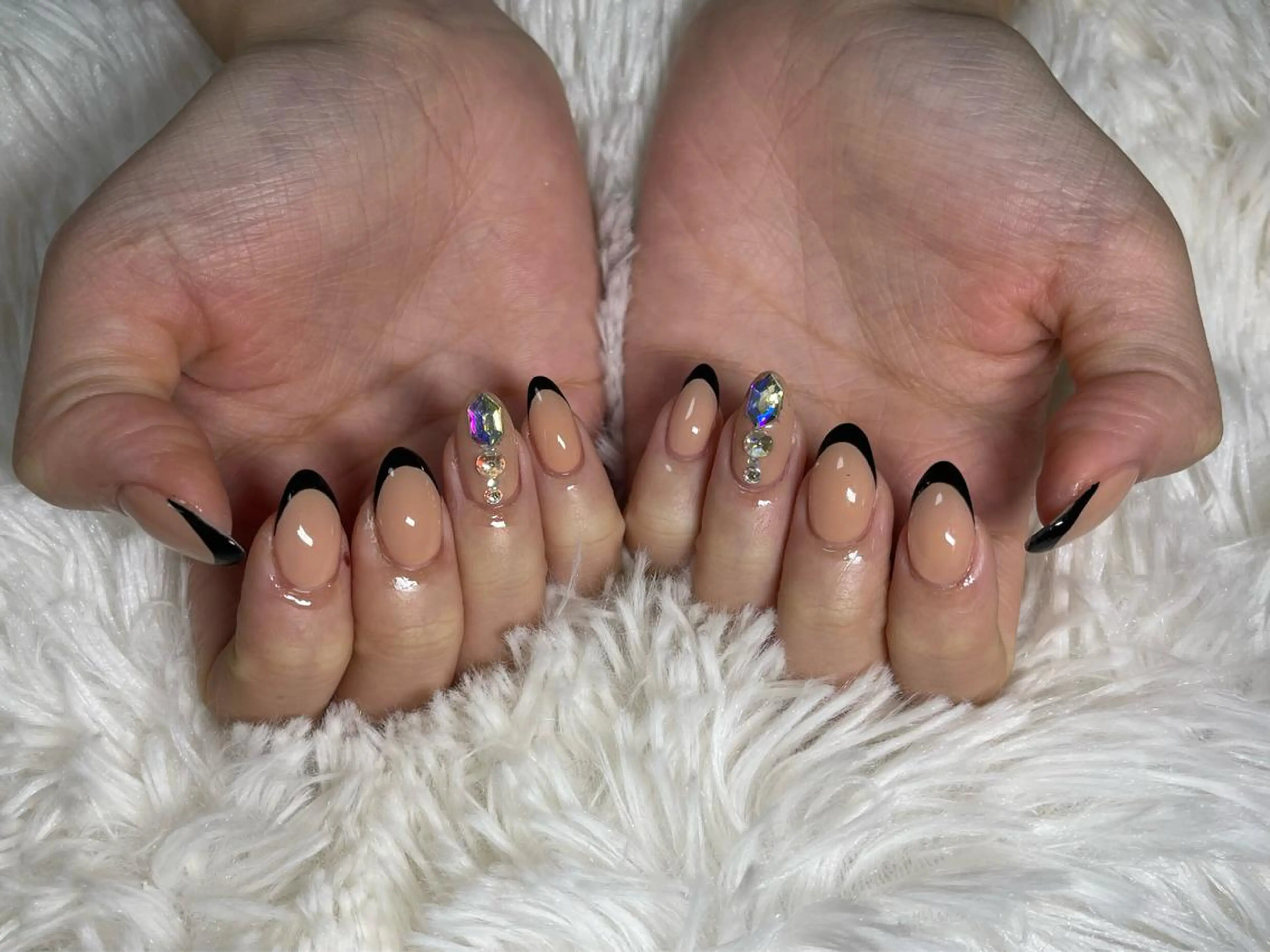 ネイル ハンドネイル R’s nailのエステ・リラクイメージ