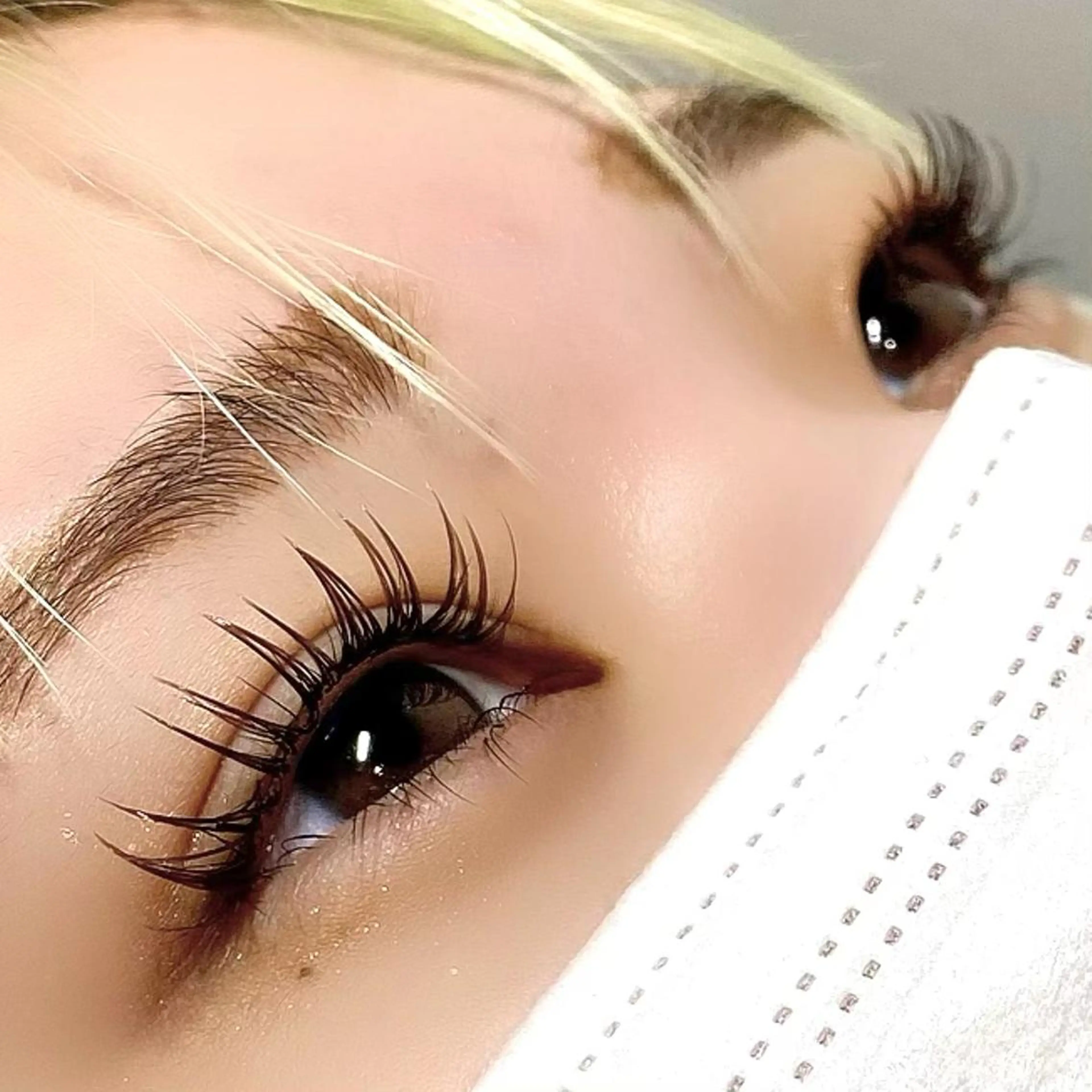 マツエク・マツパ フラットラッシュ Yuueye大名店所属・Yuueye SUUの眉毛・アイブロウイメージ