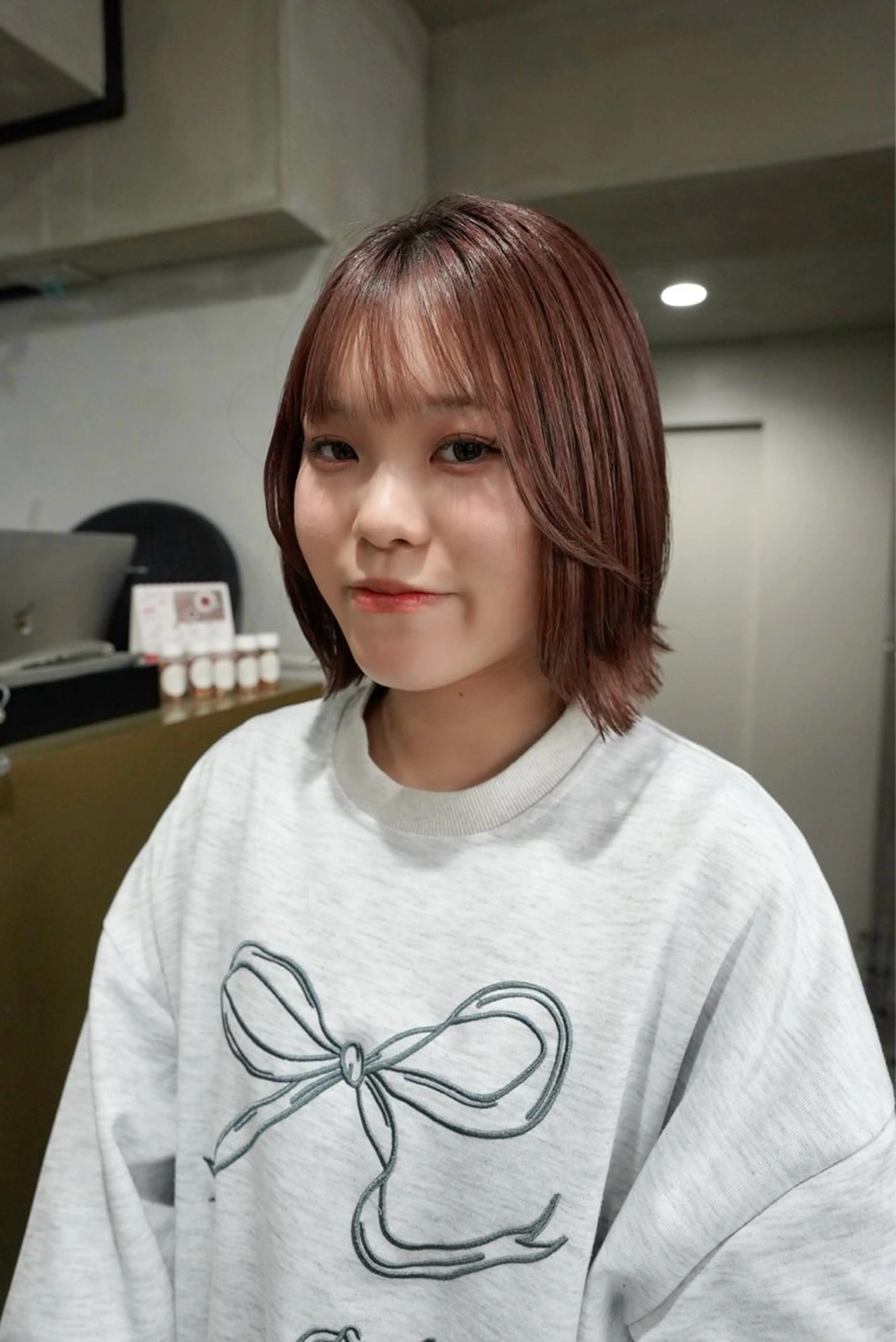 ミディアム 切りっぱなしボブ ボブレイヤー ボブ レイヤーカット 田代 佳穂のヘアスタイル