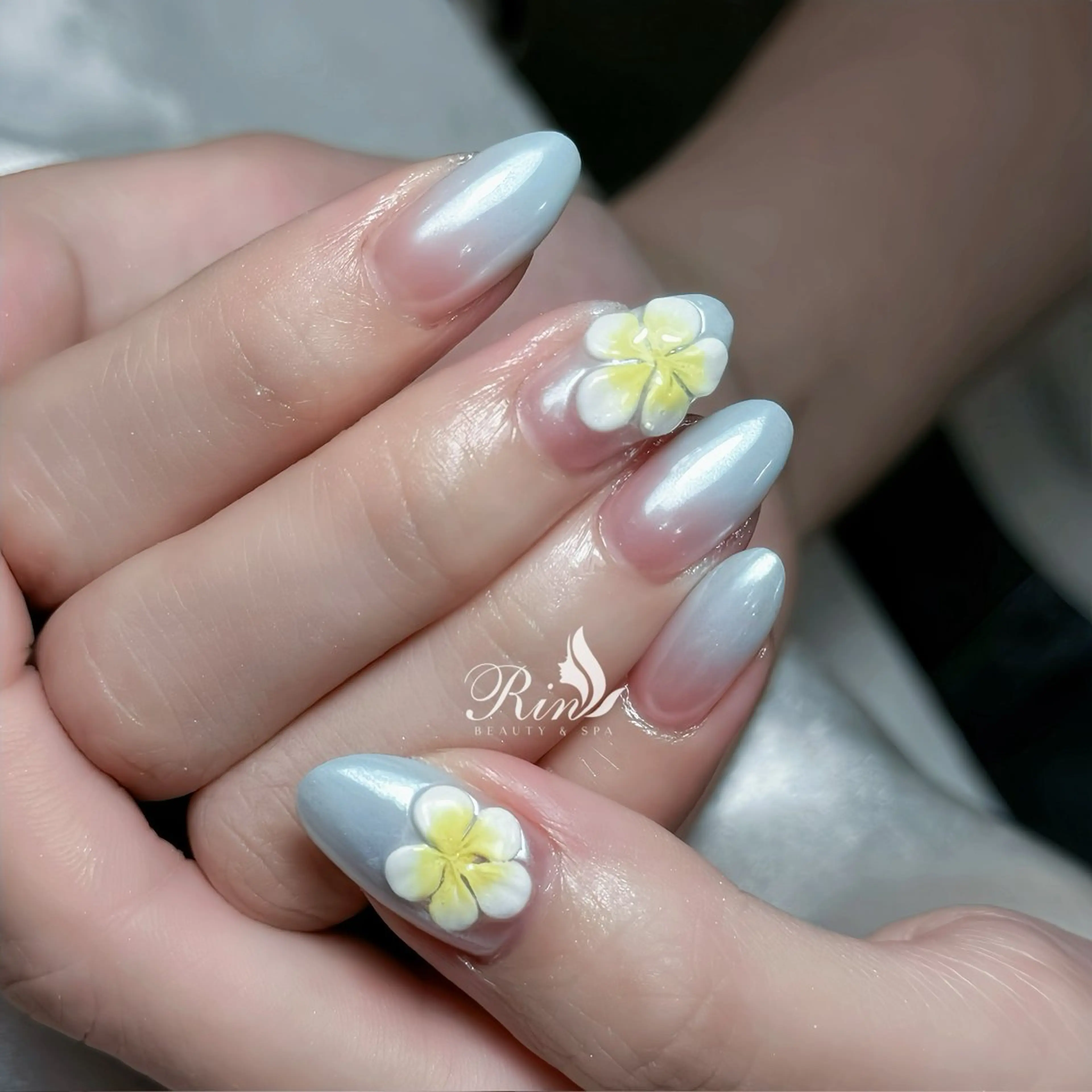 ネイル アートネイル 長さ出し ガーリー 韓国ネイル 持ち込み Rin Nail 新大久保店のネイルデザイン