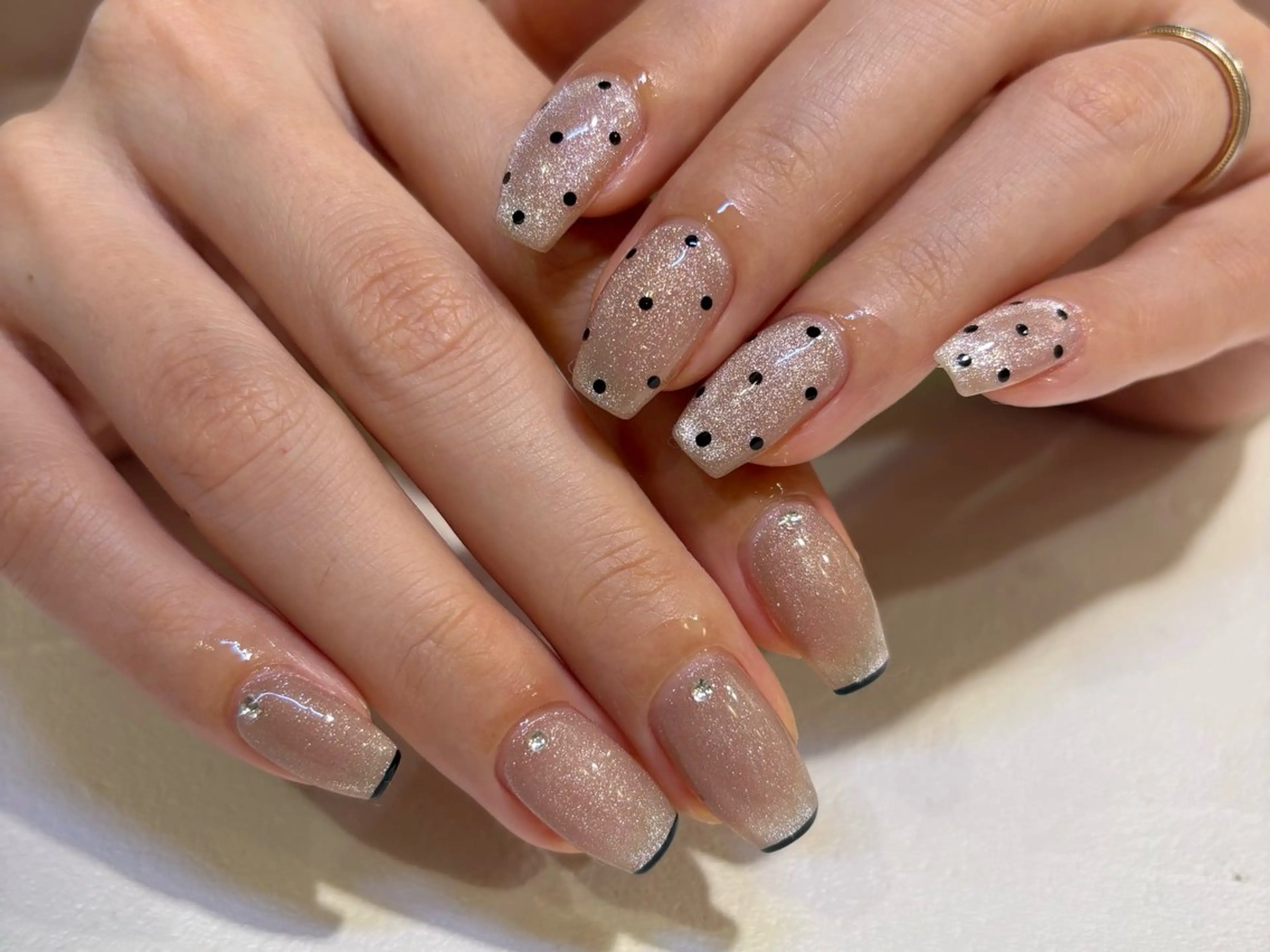 ネイル ハンドネイル 鈴木 里奈のネイルデザイン