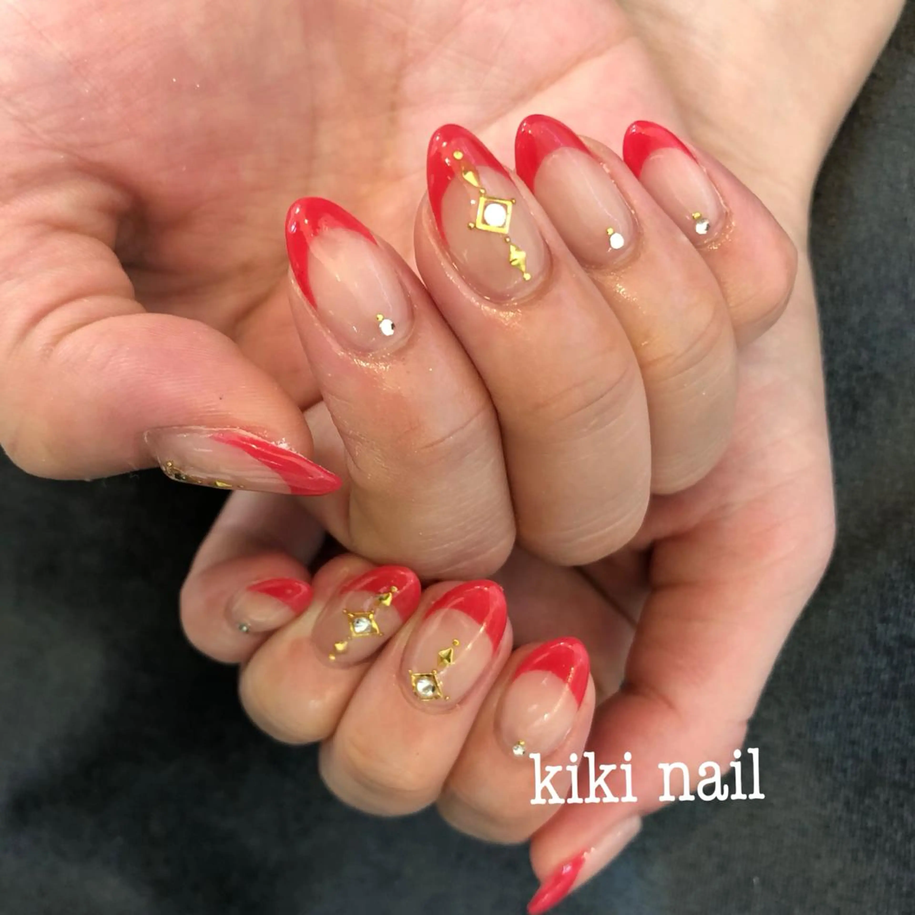 ネイル ストーンネイル kiki nail 二子玉川のネイルデザイン