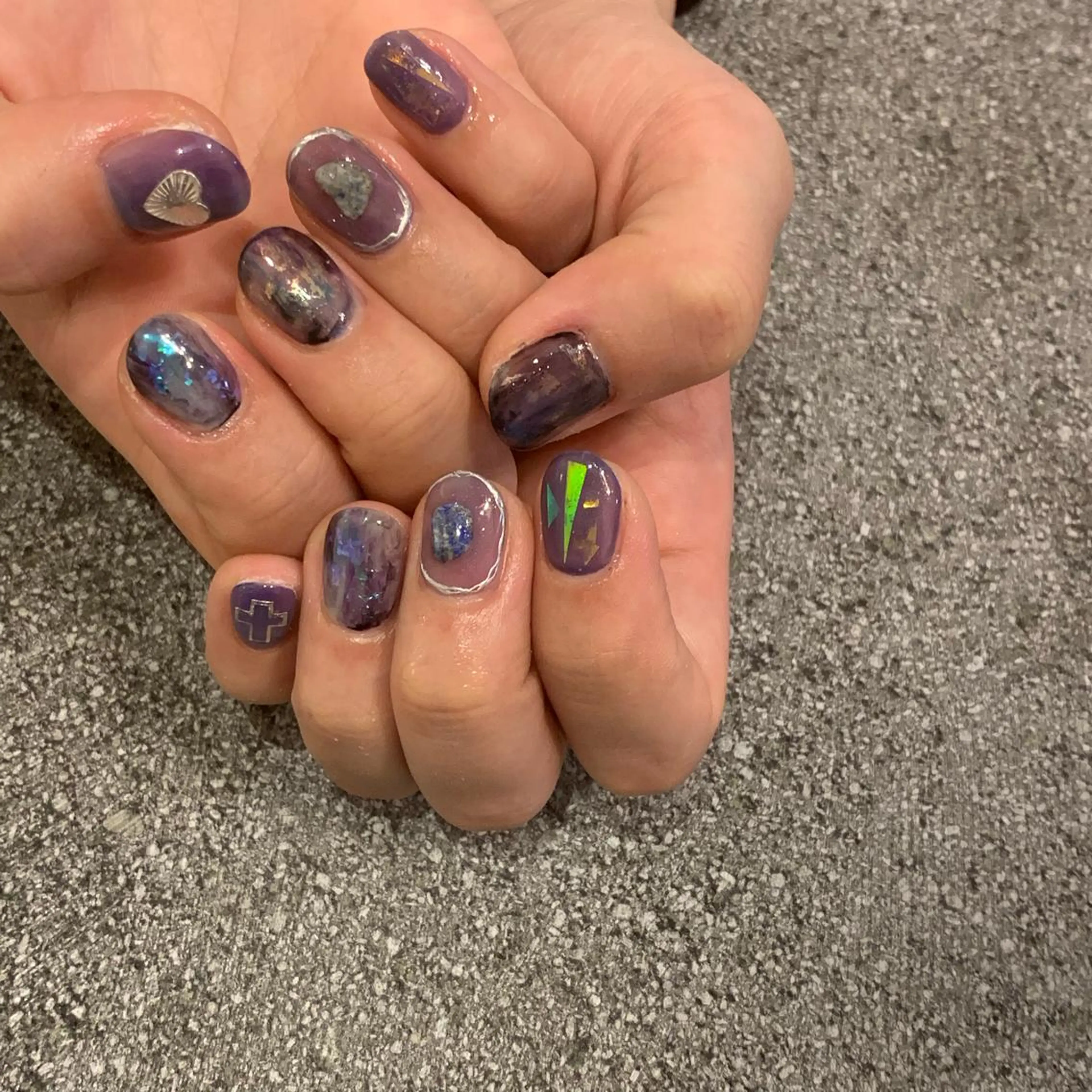 ネイル ハンドネイル revia所属・ERI Nailistのネイルデザイン