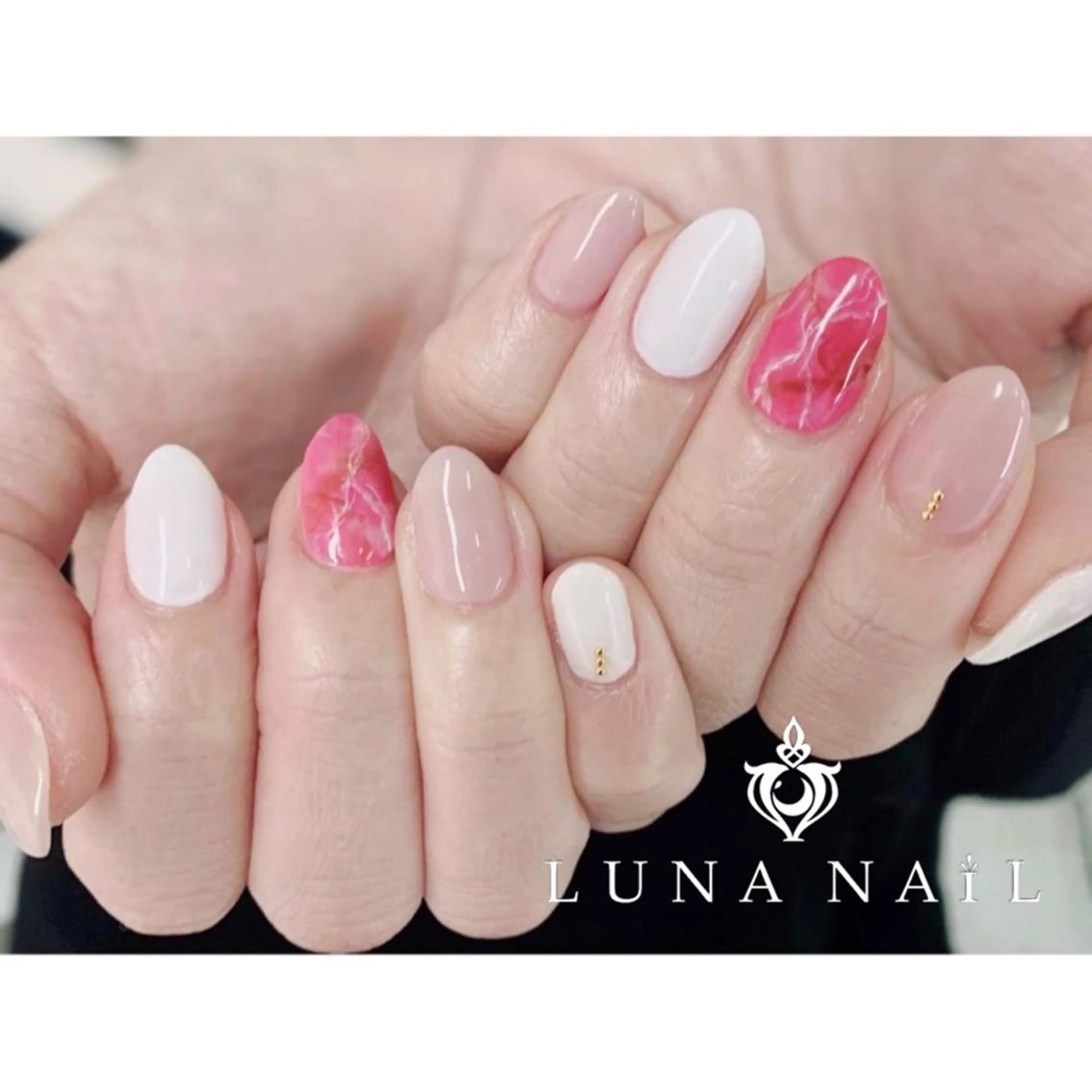 ネイル アトリエ　ミモザ所属・いまむら あかりのネイルデザイン