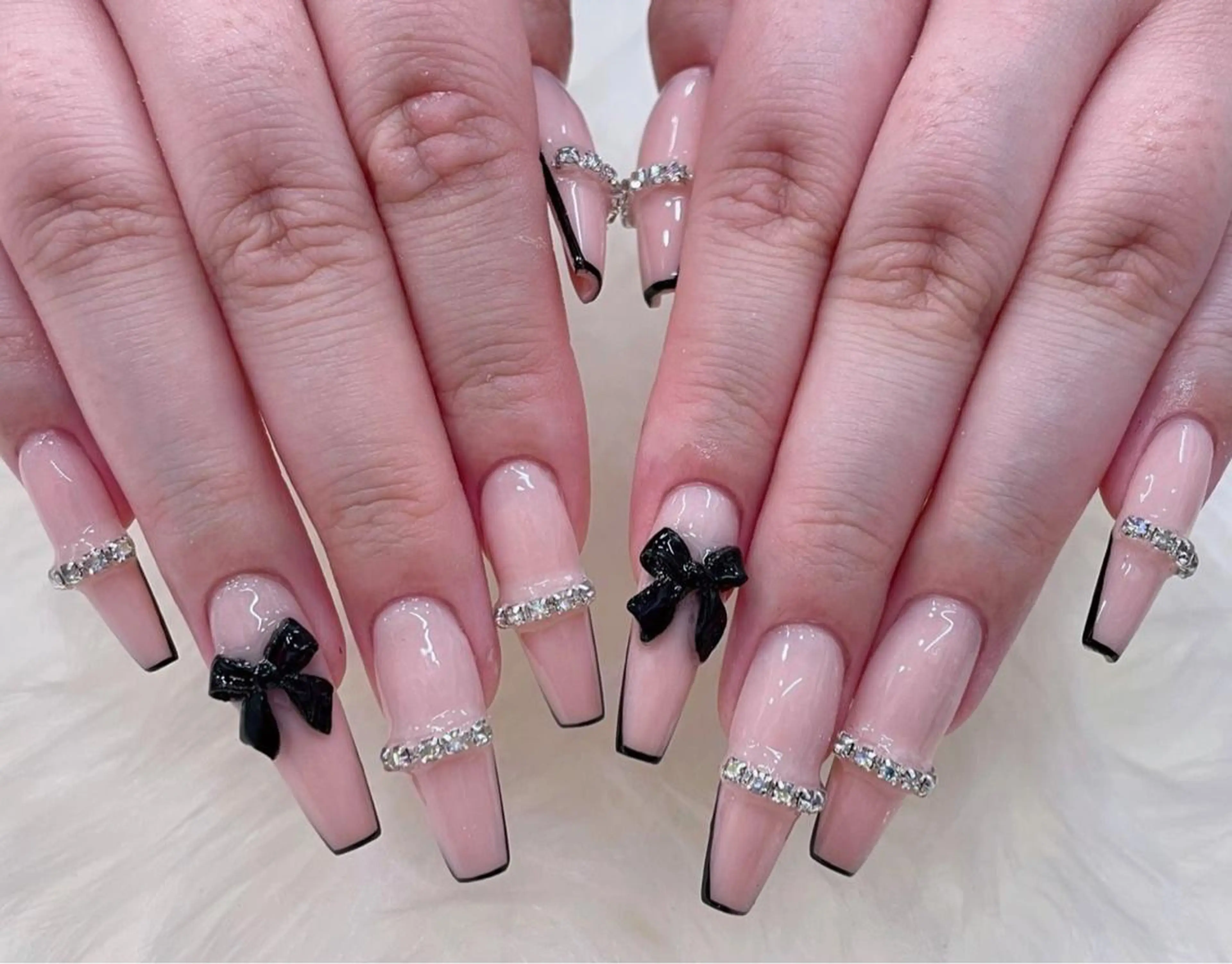 ネイル リボン ワンホンネイル NAILSGOGO shibuyaのネイルデザイン