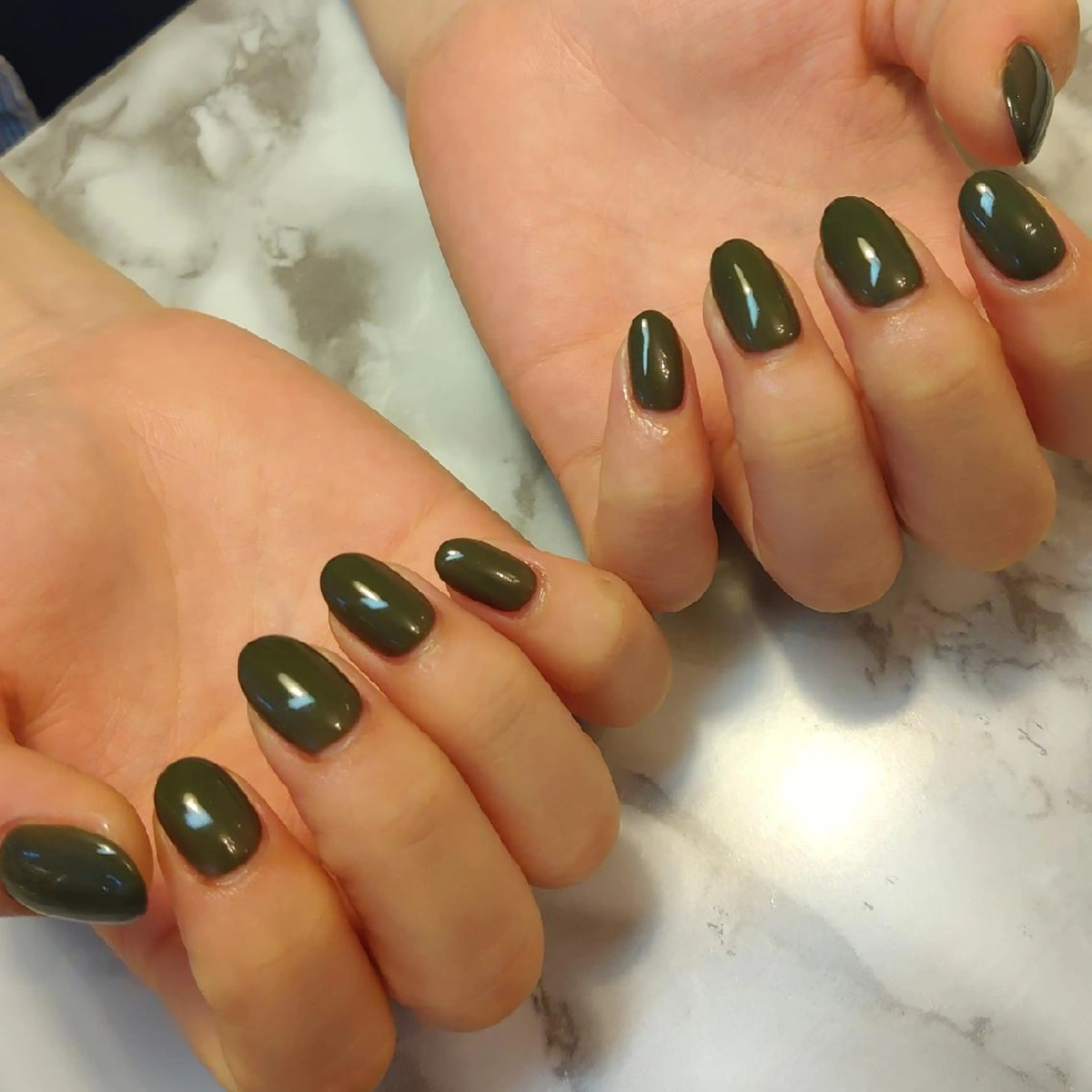 ネイル ジェヌインネイル 河内のネイルデザイン