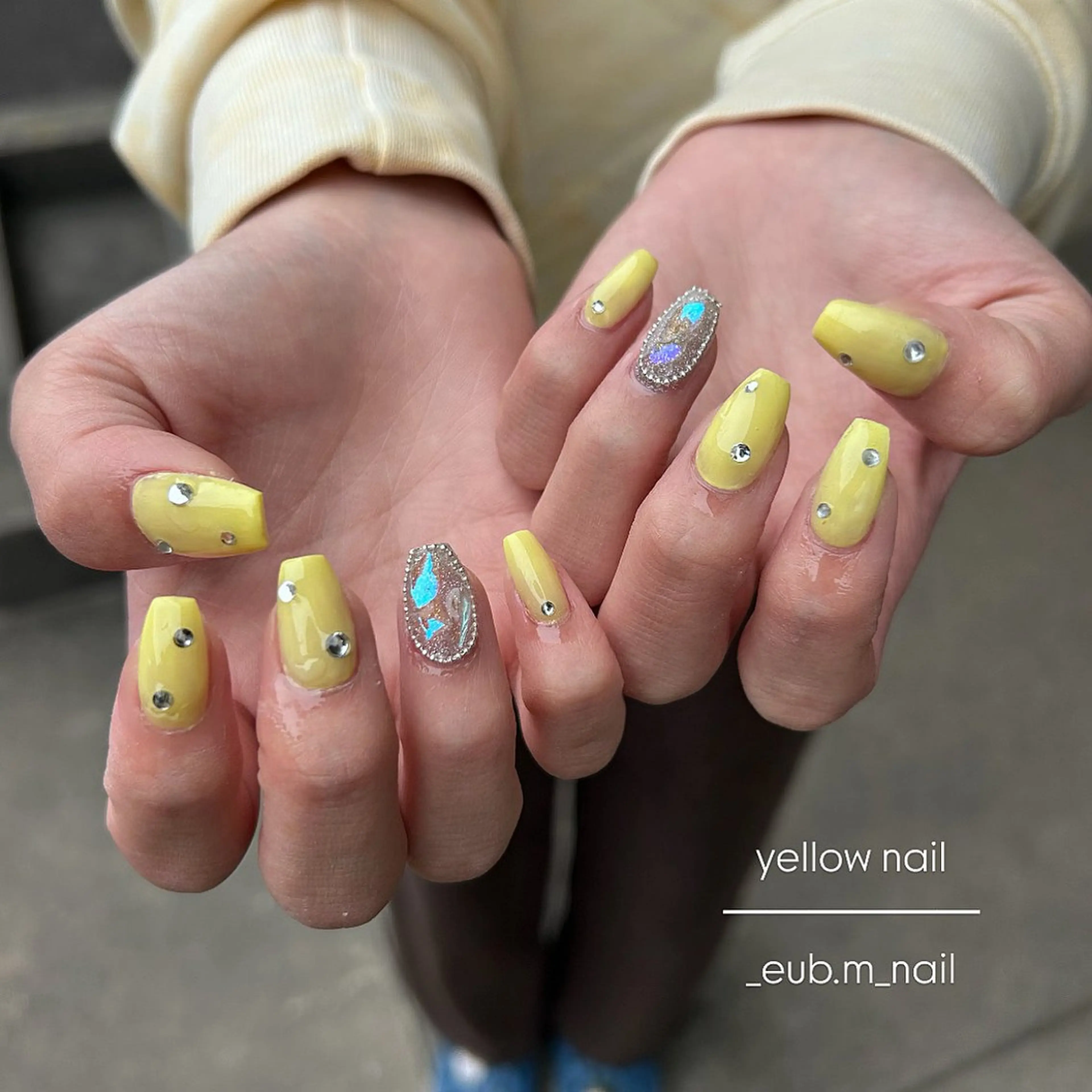 ネイル パステルネイル 黄色 ハンドネイル 深夜ネイルサロン eub.m_nailのネイルデザイン