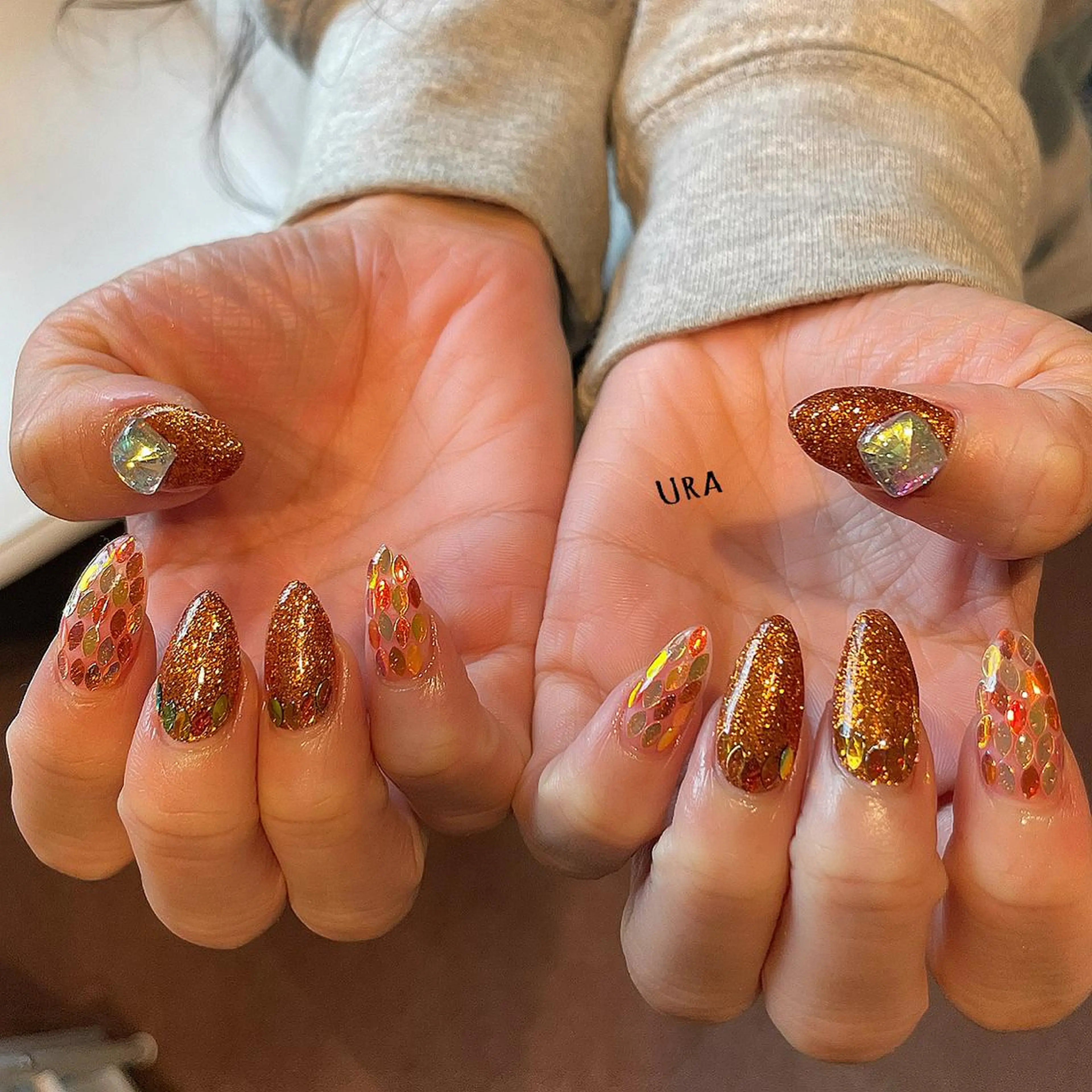 ネイル UrakoNail 《nail》のネイルデザイン