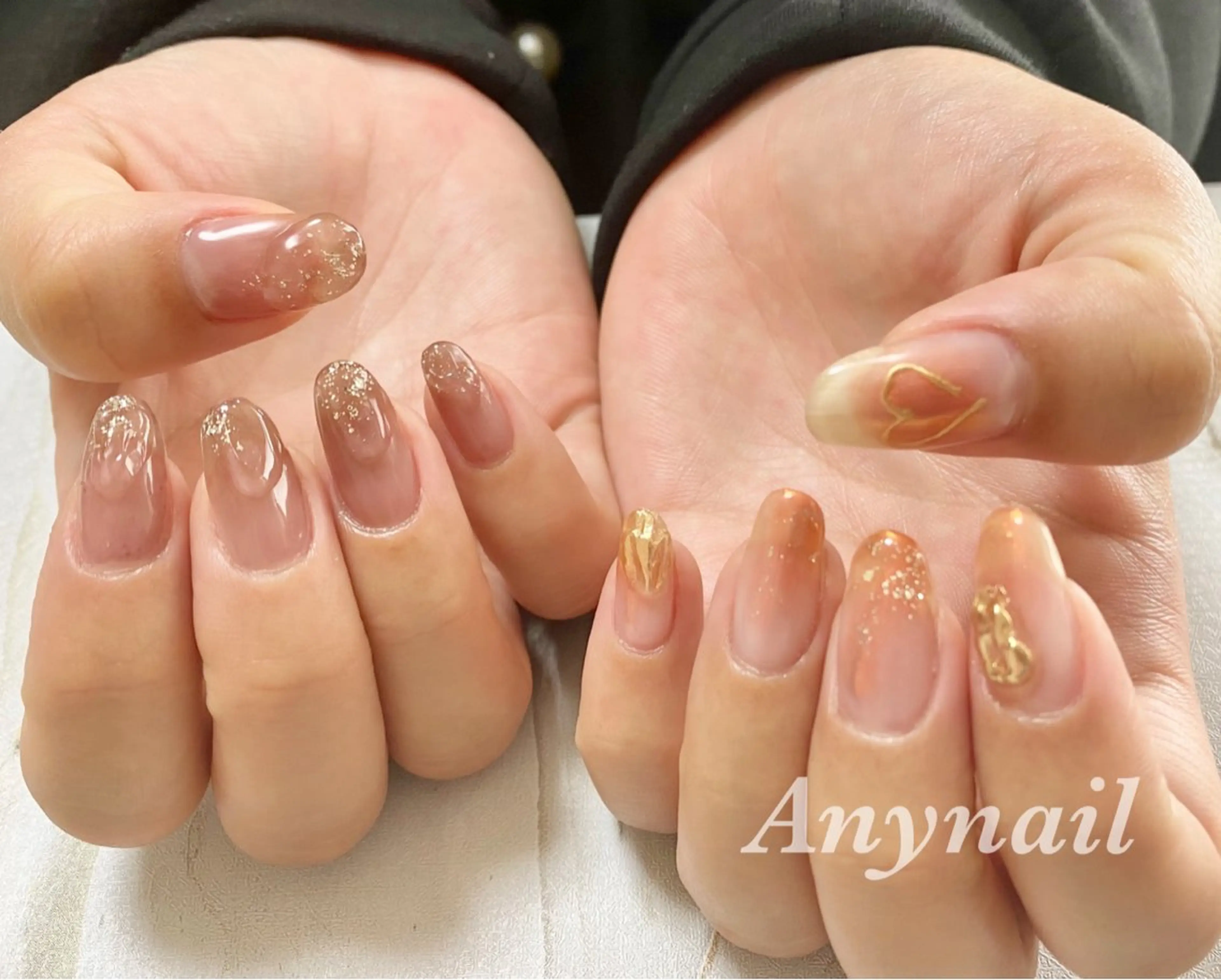 ネイル オーロラネイル ブルー ミラーネイル ニュアンスネイル ぷっくりネイル ハンドネイル 岩澤 恵子のネイルデザイン