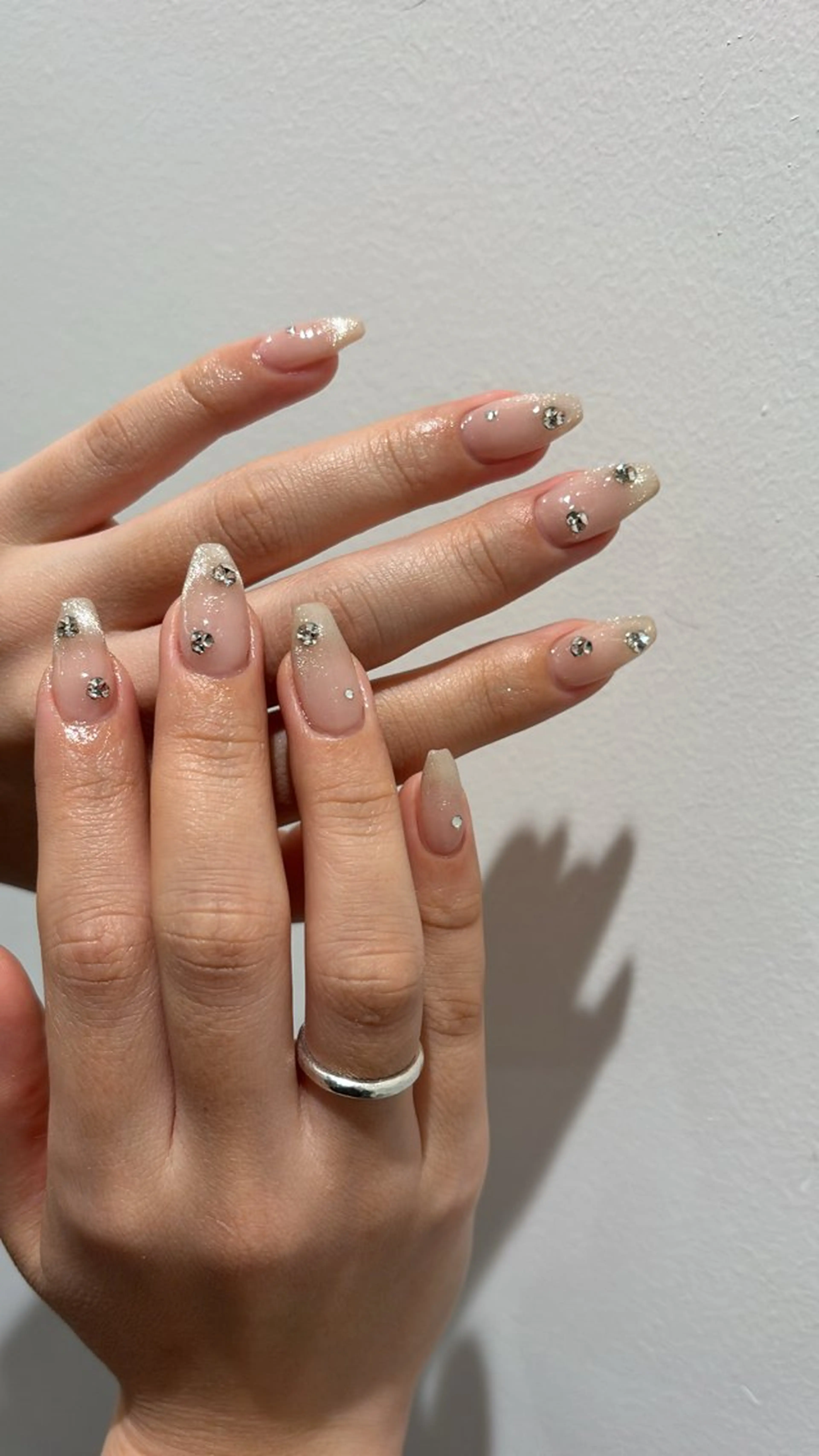 ネイル マグネットネイル ハンドネイル tote. airiのネイルデザイン