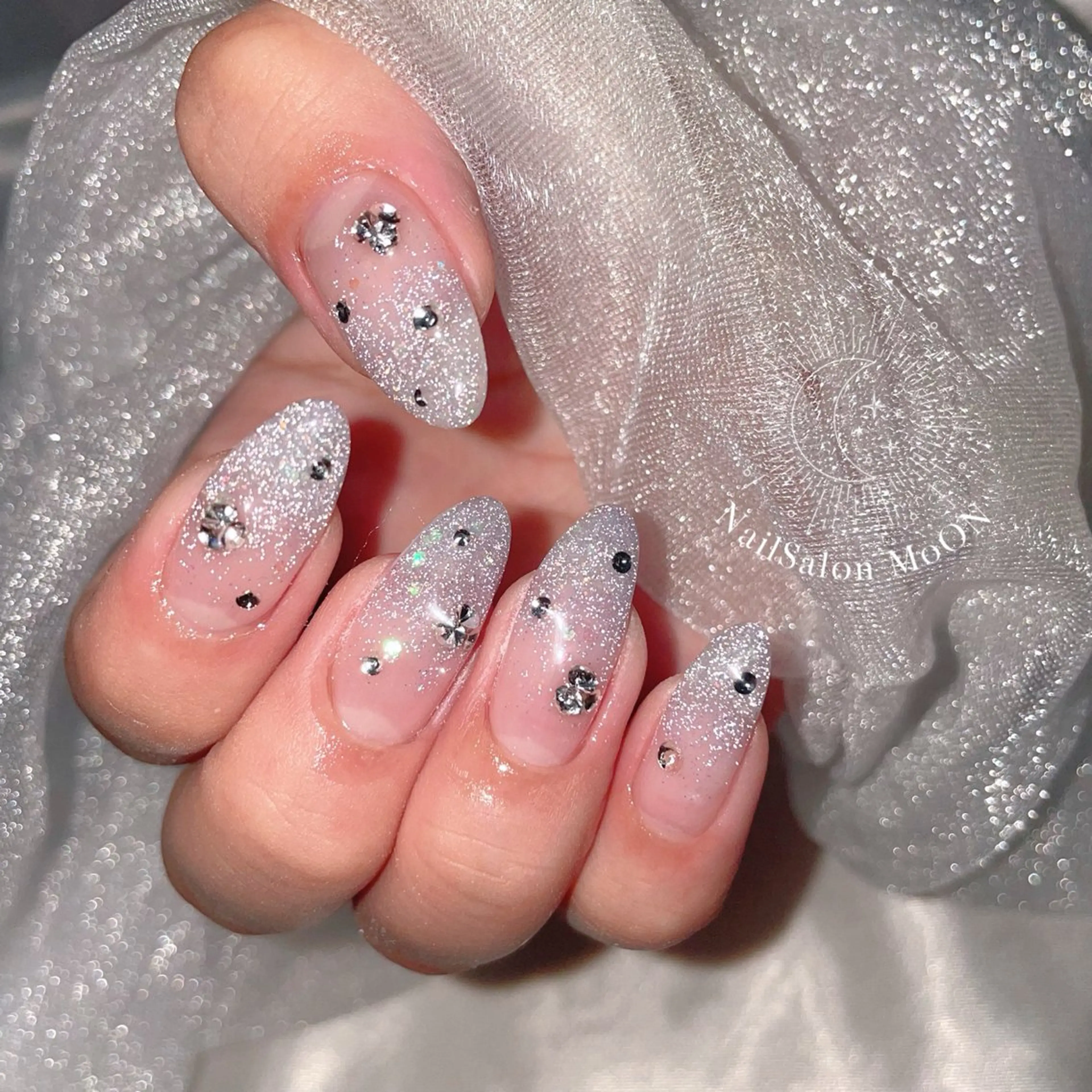 ネイル ハンドネイル ハンドケア MoON...❤︎ MeGuのネイルデザイン