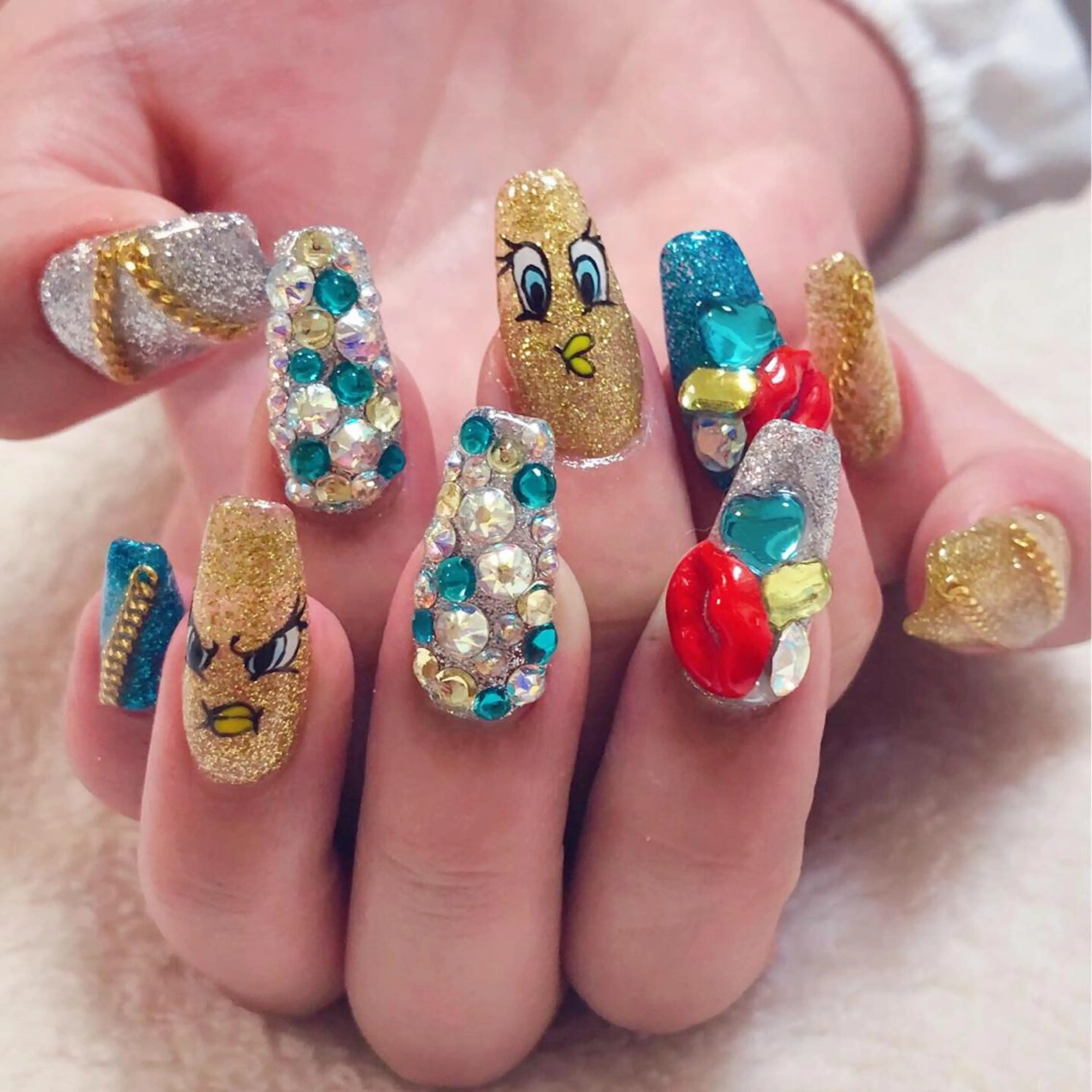 ネイル 持ち込み ハンドネイル MAYME所属・MAYME TAMAKIのネイルデザイン