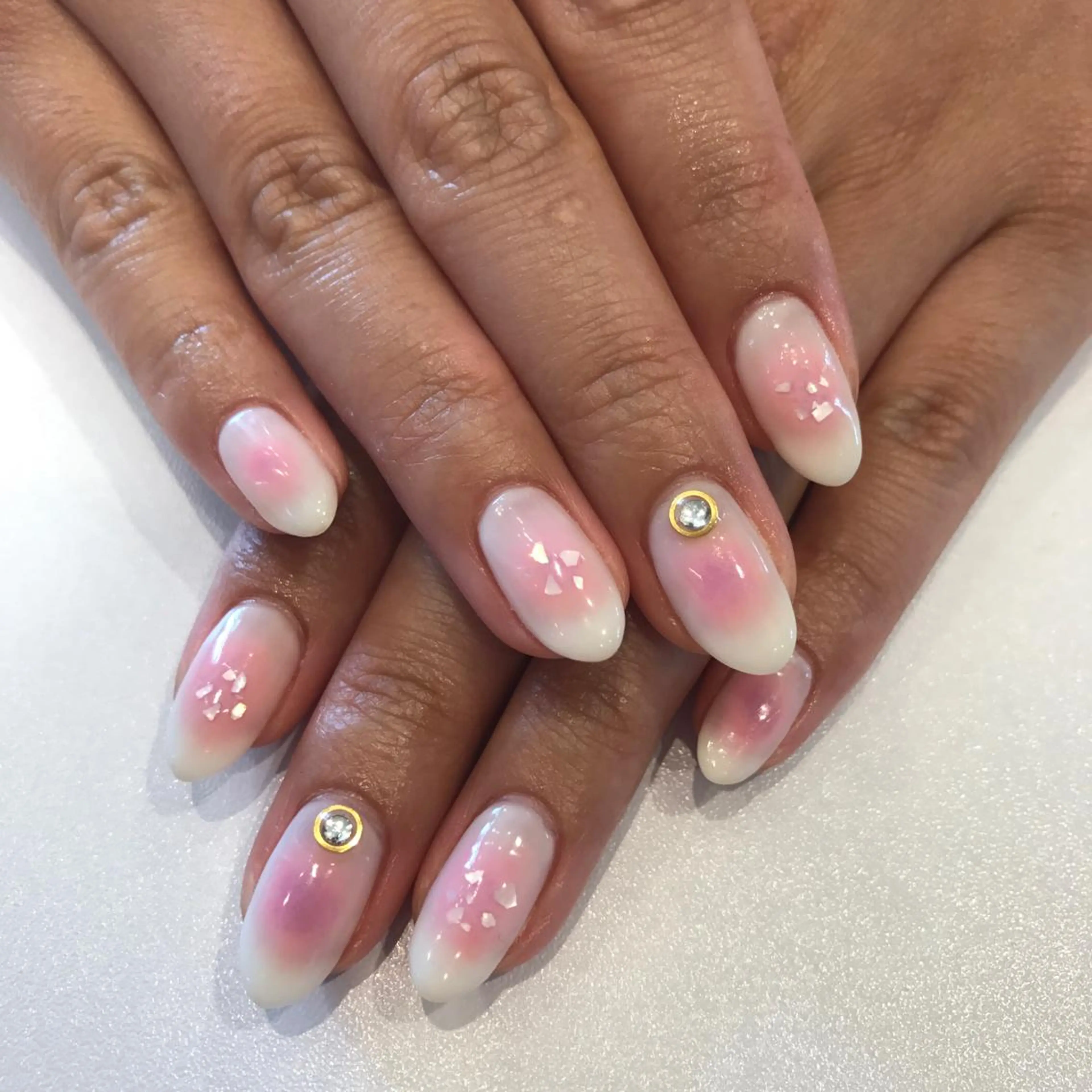 ネイル チークネイル ハンドネイル Lila所属・桑原 香菜代のネイルデザイン