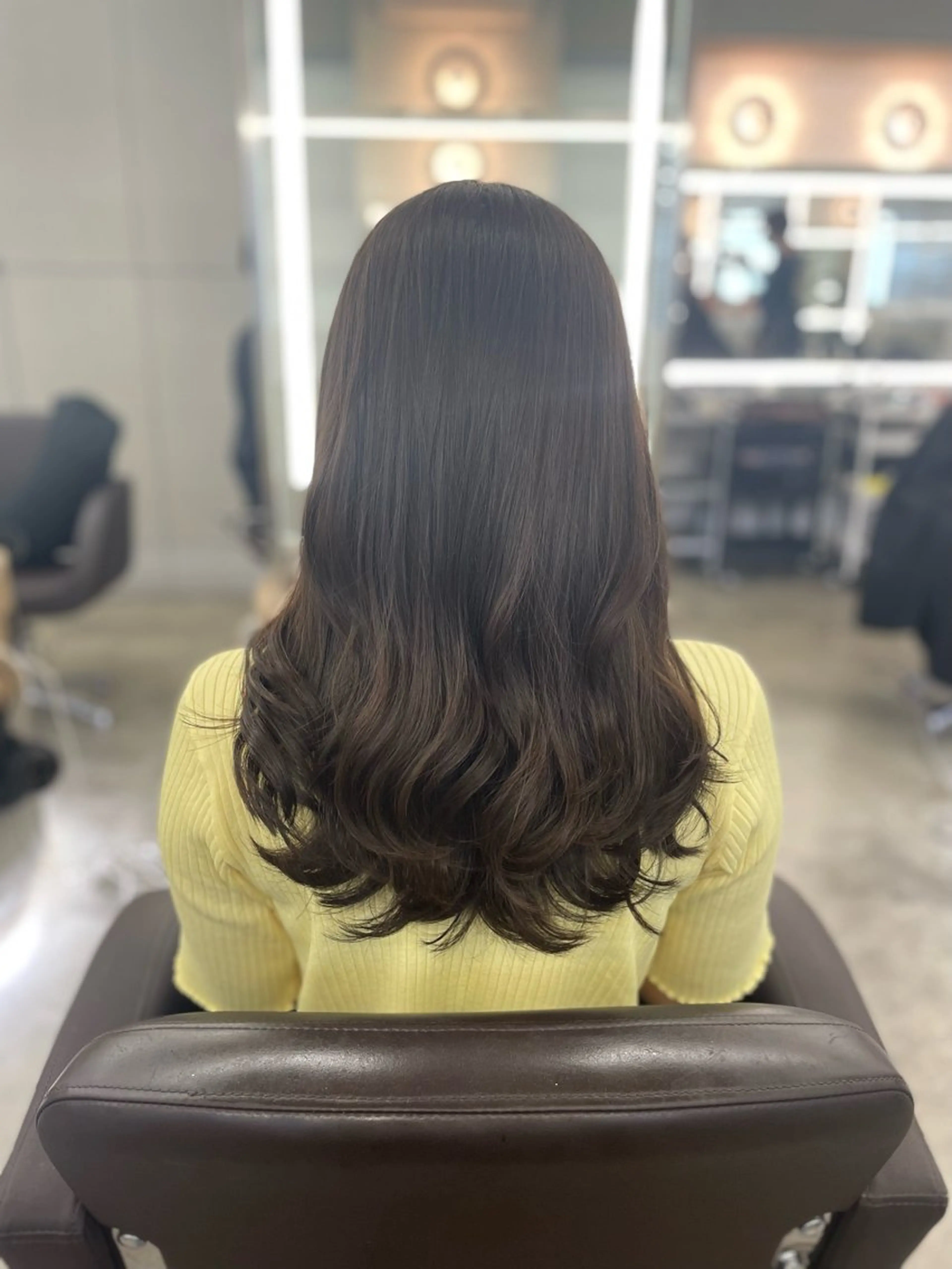 ミディアム カラー レイヤーカット 似合わせカット Silk-lei【銀座店】所属・銀座/美髪縮毛矯正 /髪質改善/山本翔華のヘアスタイル