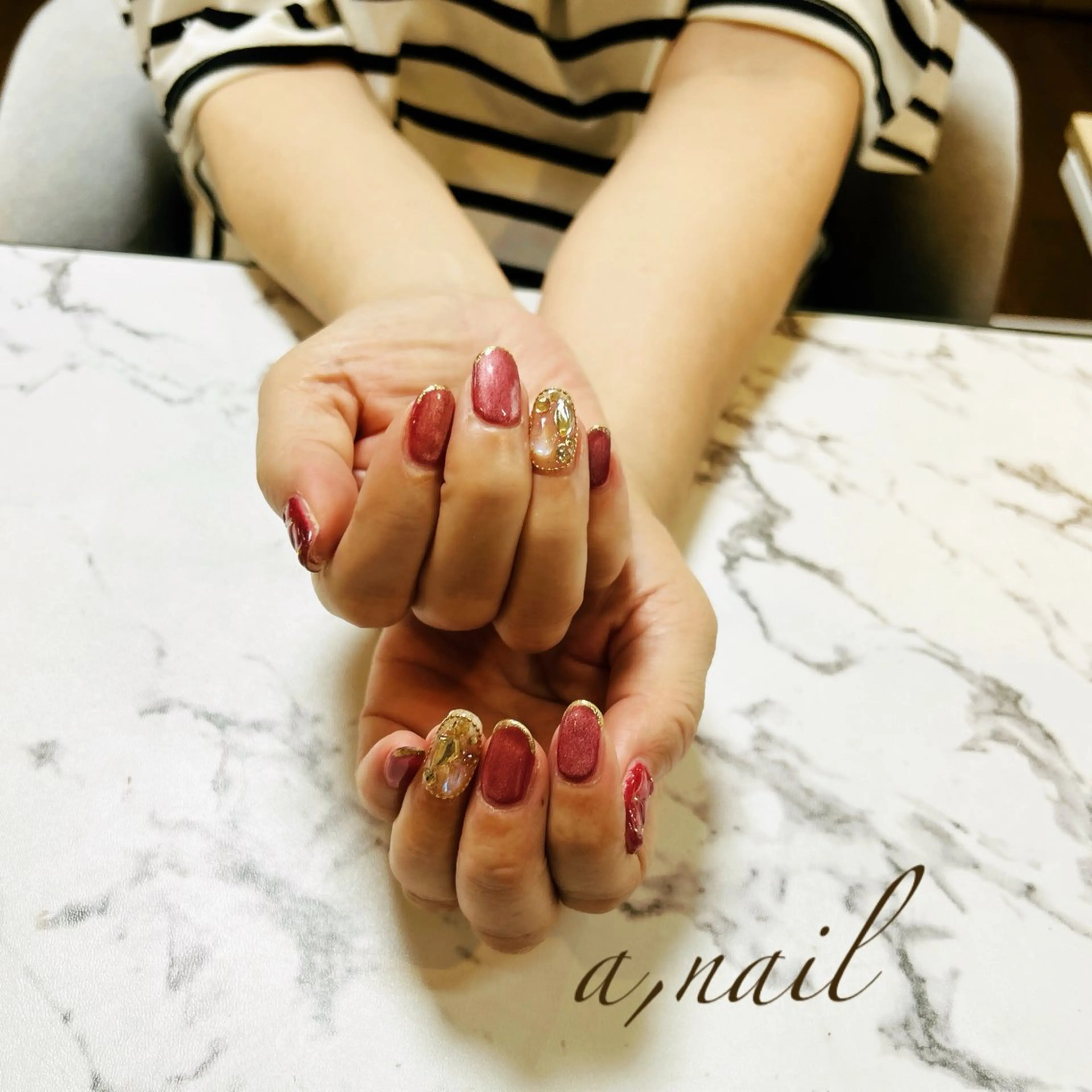 ネイル フレンチネイル ラメ(グリッター) マグネットネイル ストーンネイル ハンドネイル ネイルサロン エーネイルのネイルデザイン