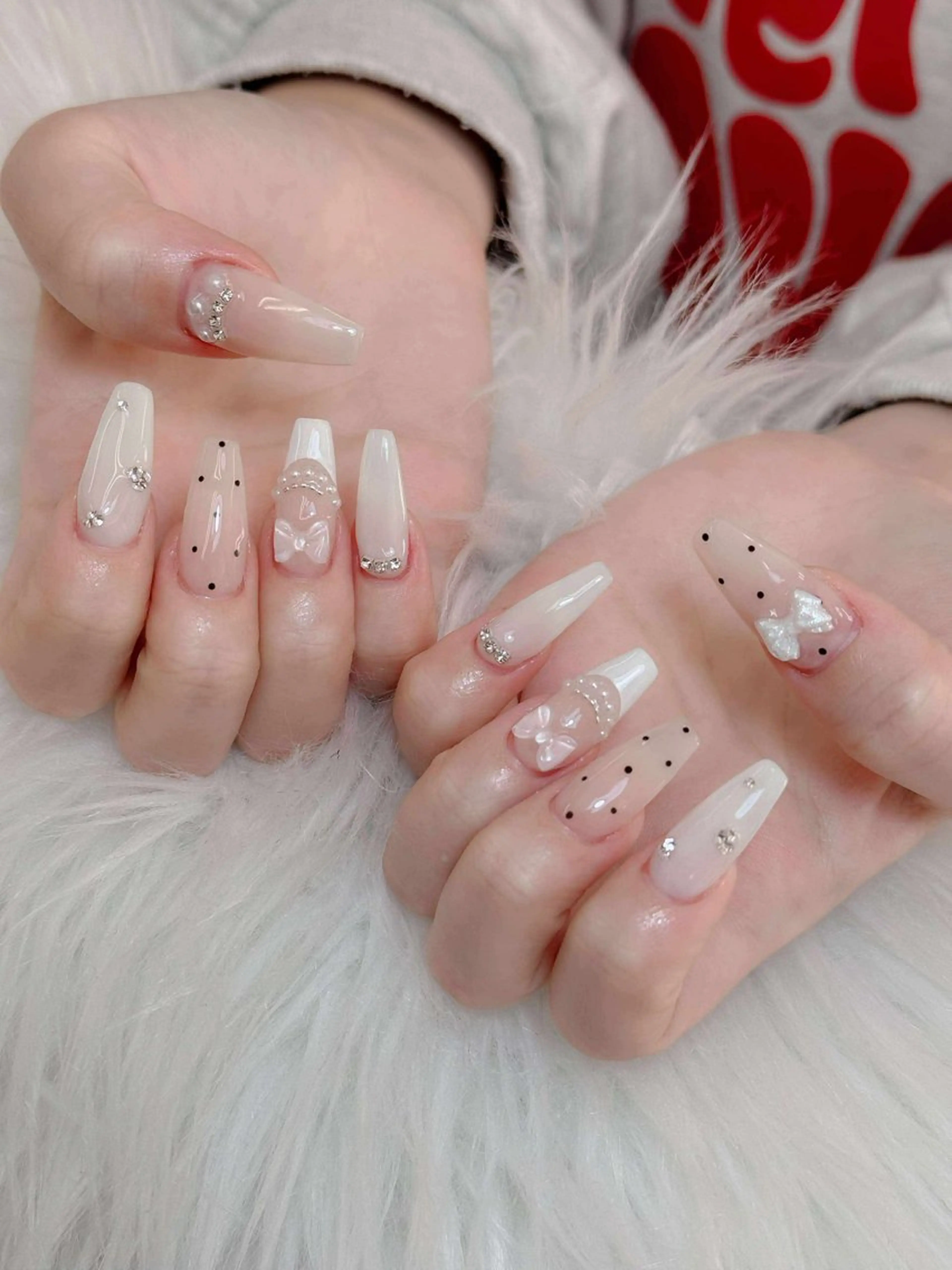 ネイル オーロラネイル チークネイル フットネイル フレンチネイル 韓国ネイル ハンドネイル Lumi Nailのネイルデザイン