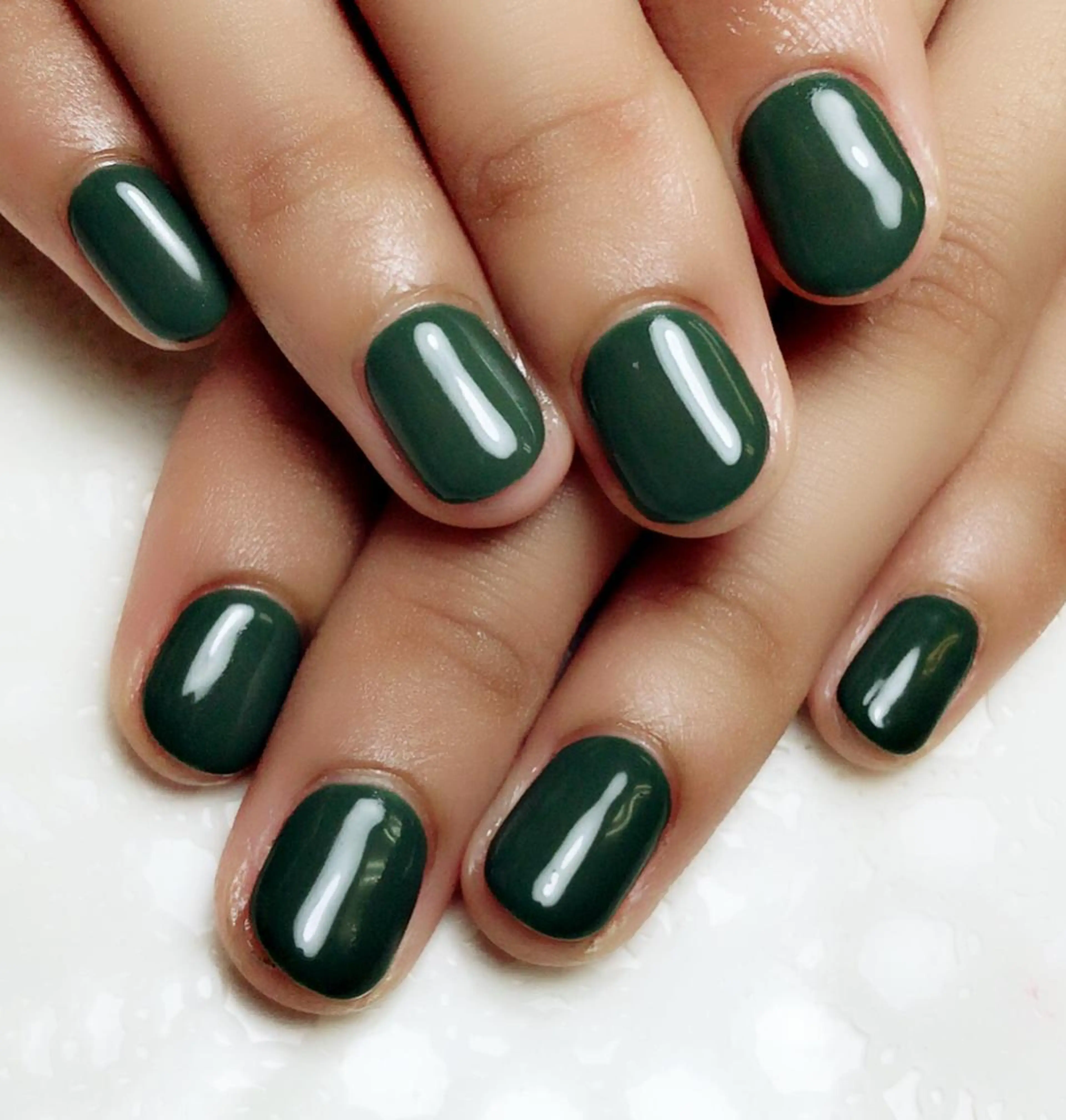 ネイル ワンカラーネイル ハンドネイル ラウバイマノマノ なかざとのネイルデザイン