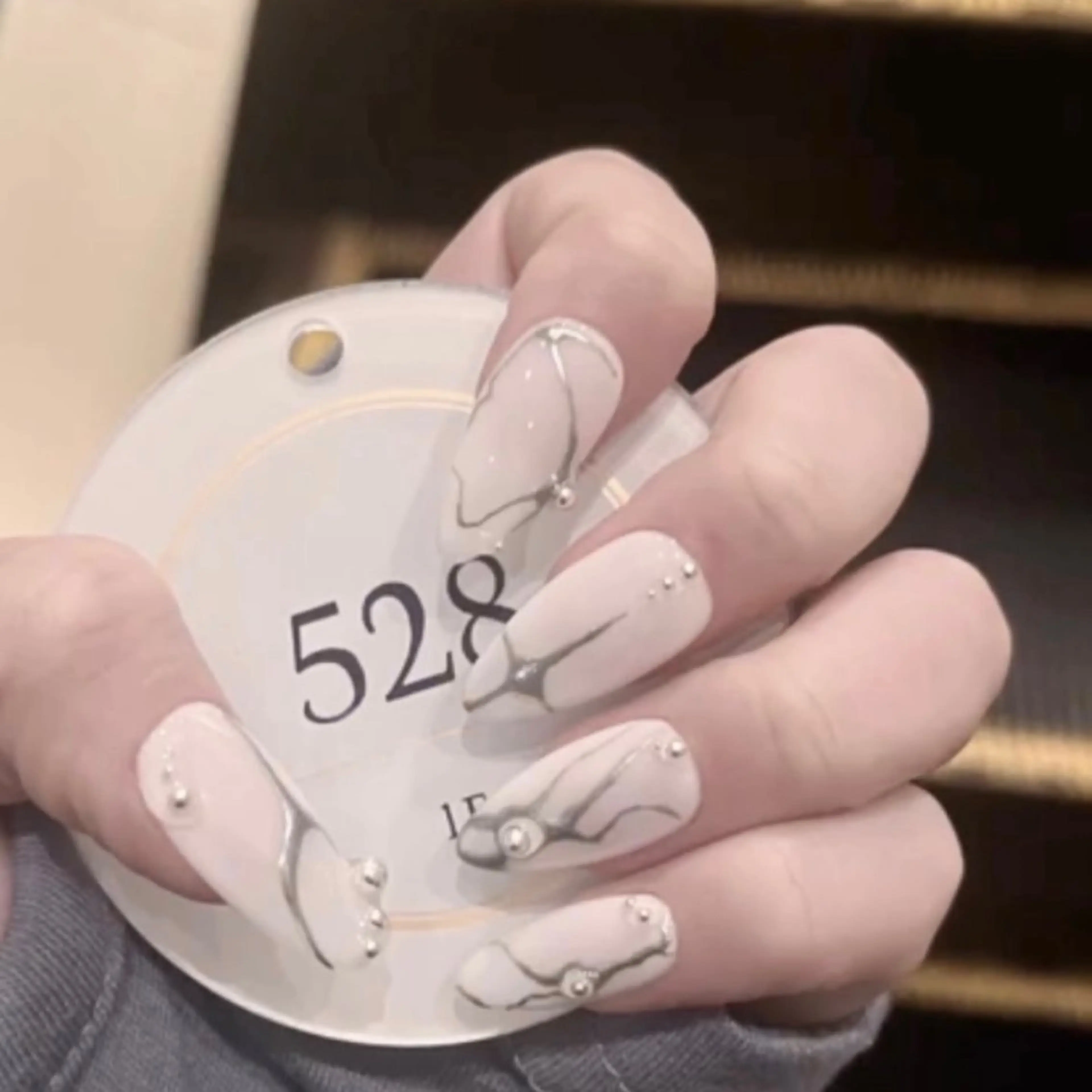 ネイル SHELL NAIL 🐰ｎｏａ🐶のネイルデザイン