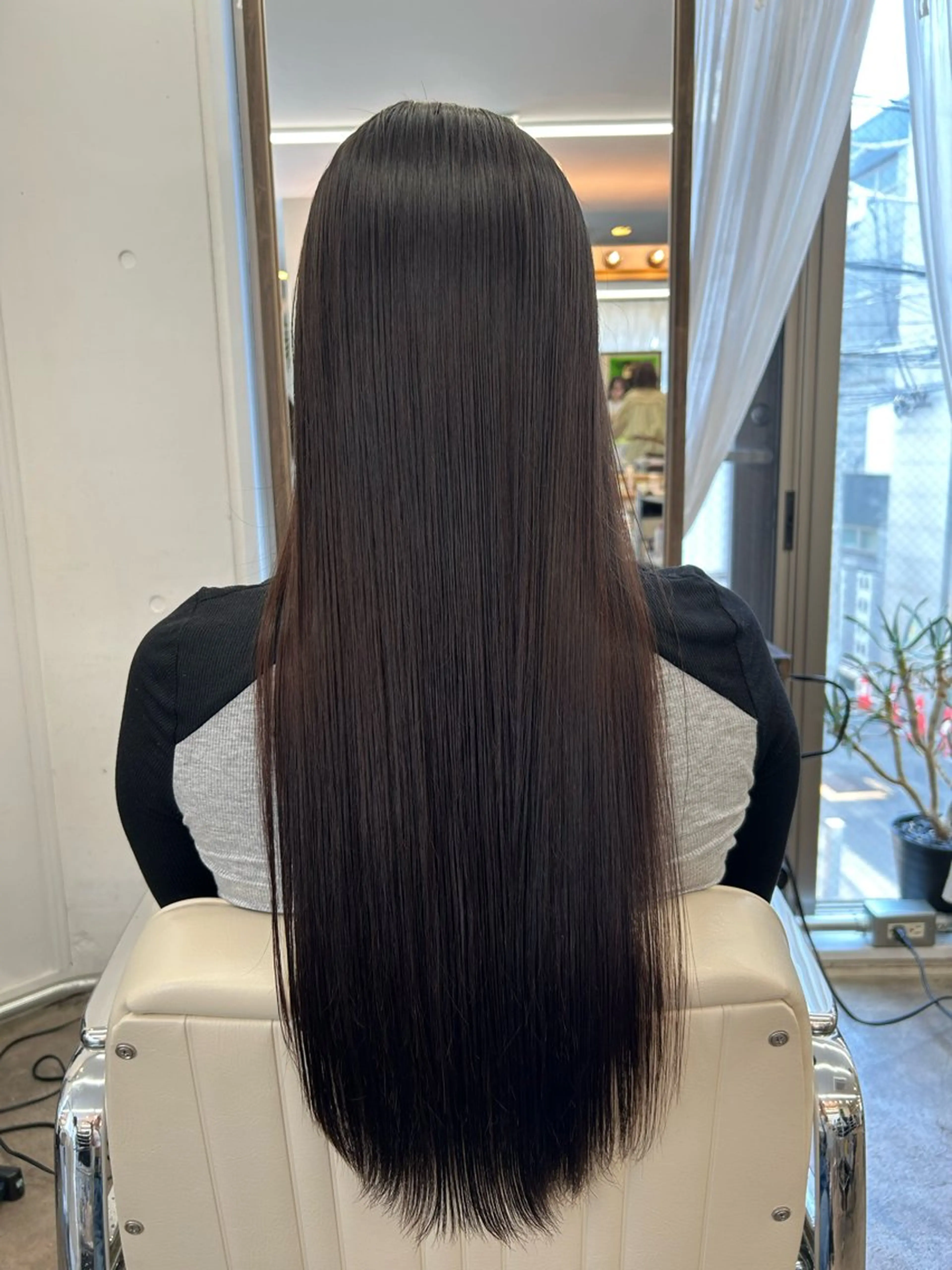 ロング パーマ すずき さくやのヘアスタイル